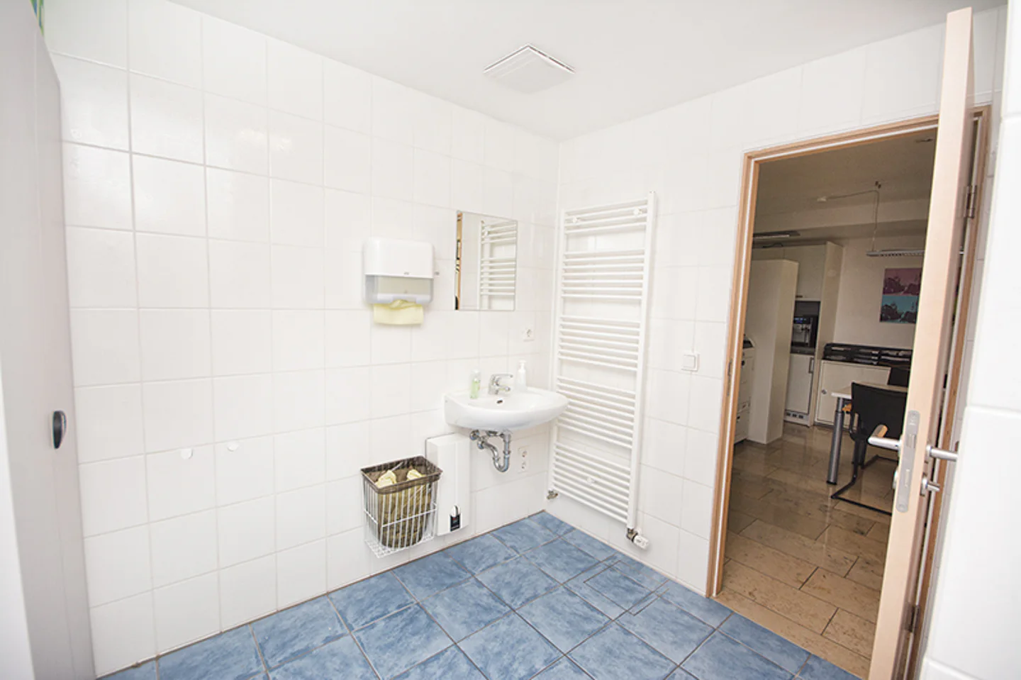 Schickes Büro oder Praxis in repräsentativer Lage im Dichterviertel - Photo 2