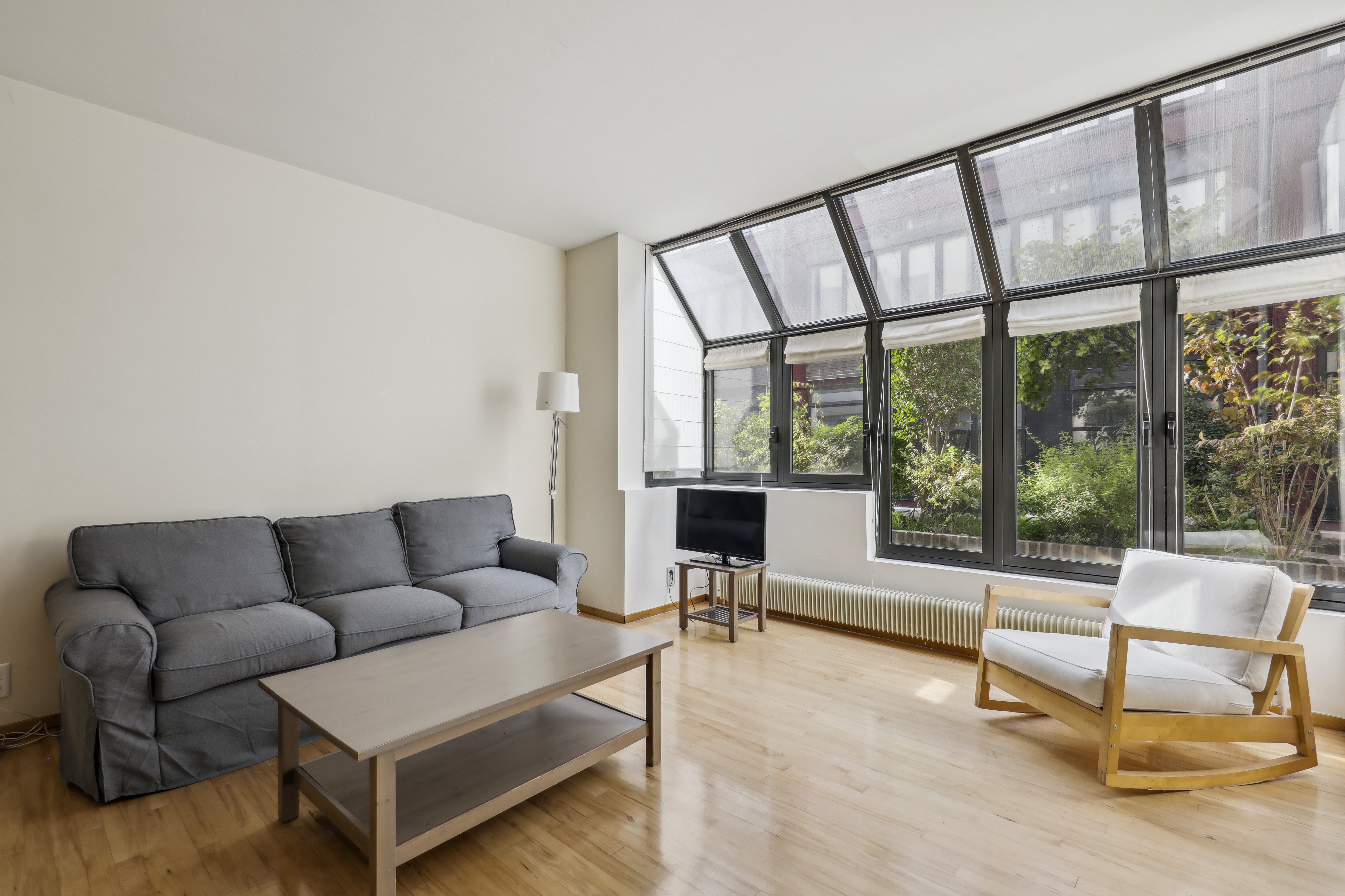 Furnished Duplex of 3 rooms  - Bastille
