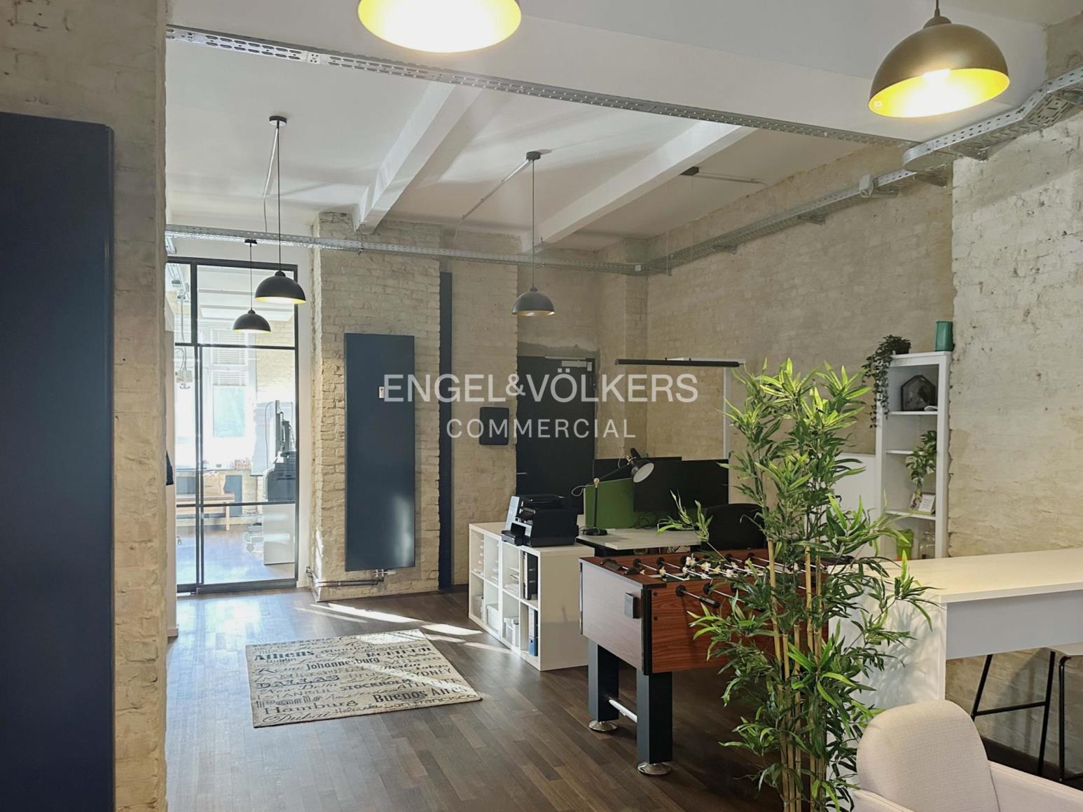 !Glas-Design-Loft in Charlottenburg!