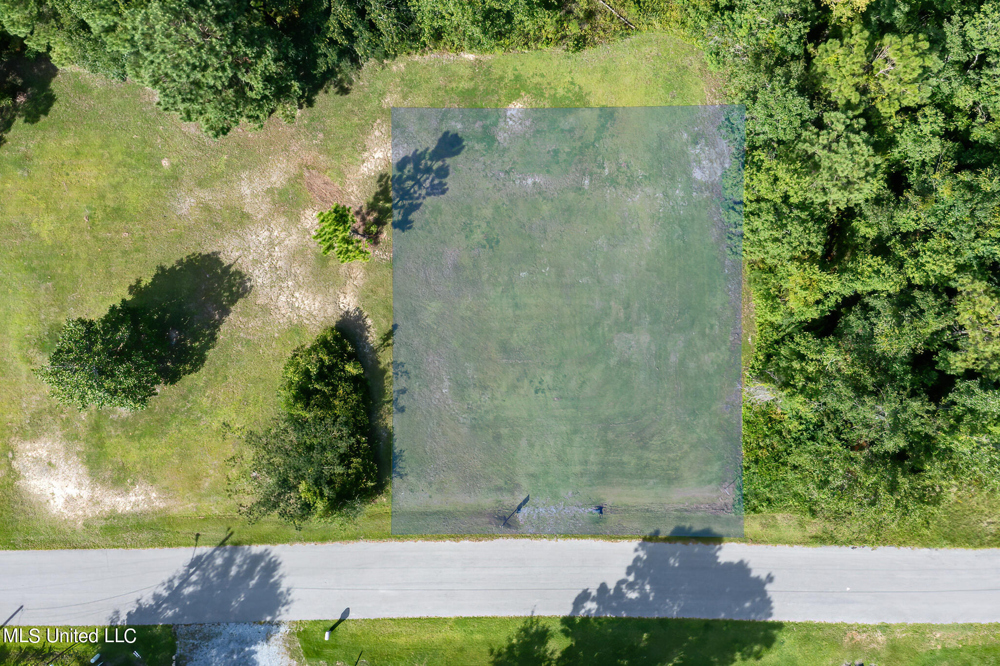 Cleared Coastal Lot Minutes from the Beach