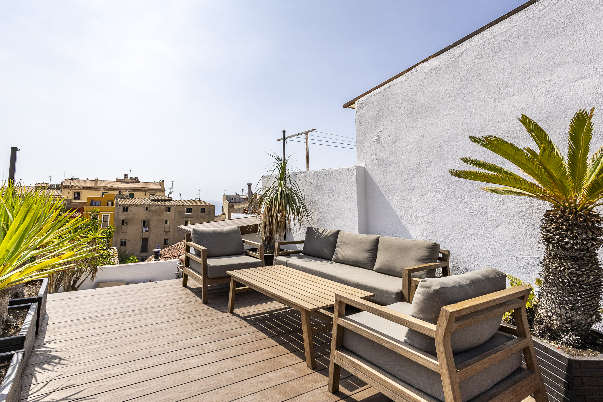 Exclusive renovated building with private terrace and sea views in the heart of the Upper Town