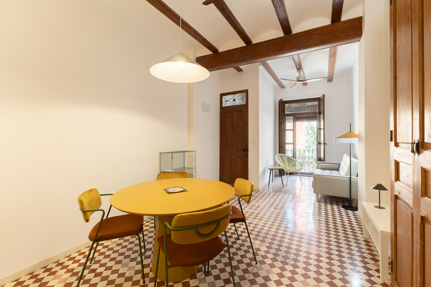 Mediterranean Charm in the Heart of El Cabanyal
