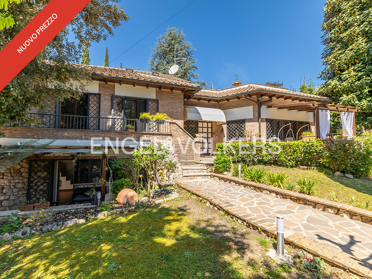 Charming villa with garden in Castel Gandolfo
