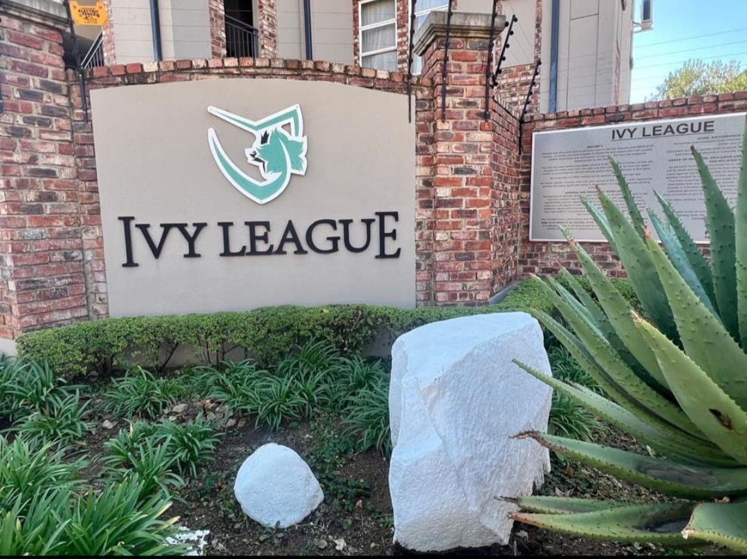 2 Bedroom Ivy Leaugue