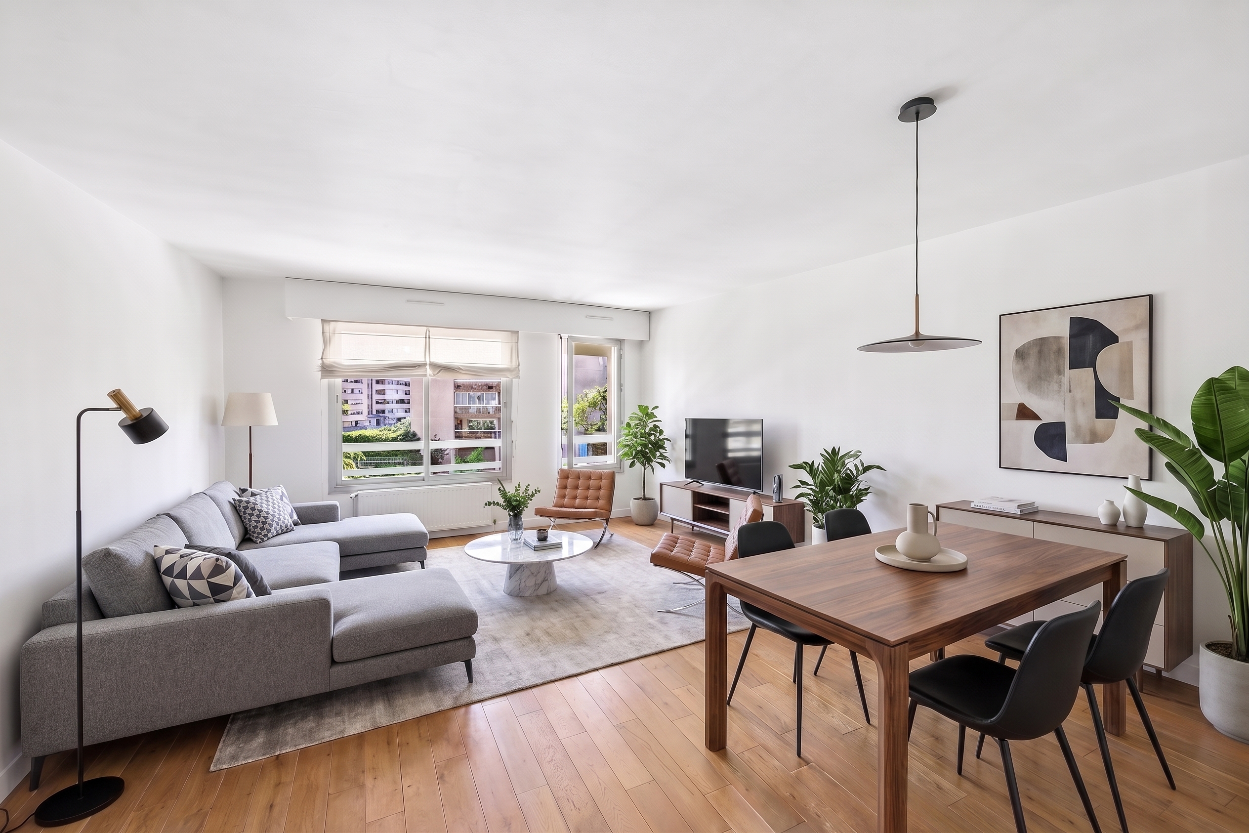 Boulogne–Pont de Sèvres - Family 4-room apartment with balcony