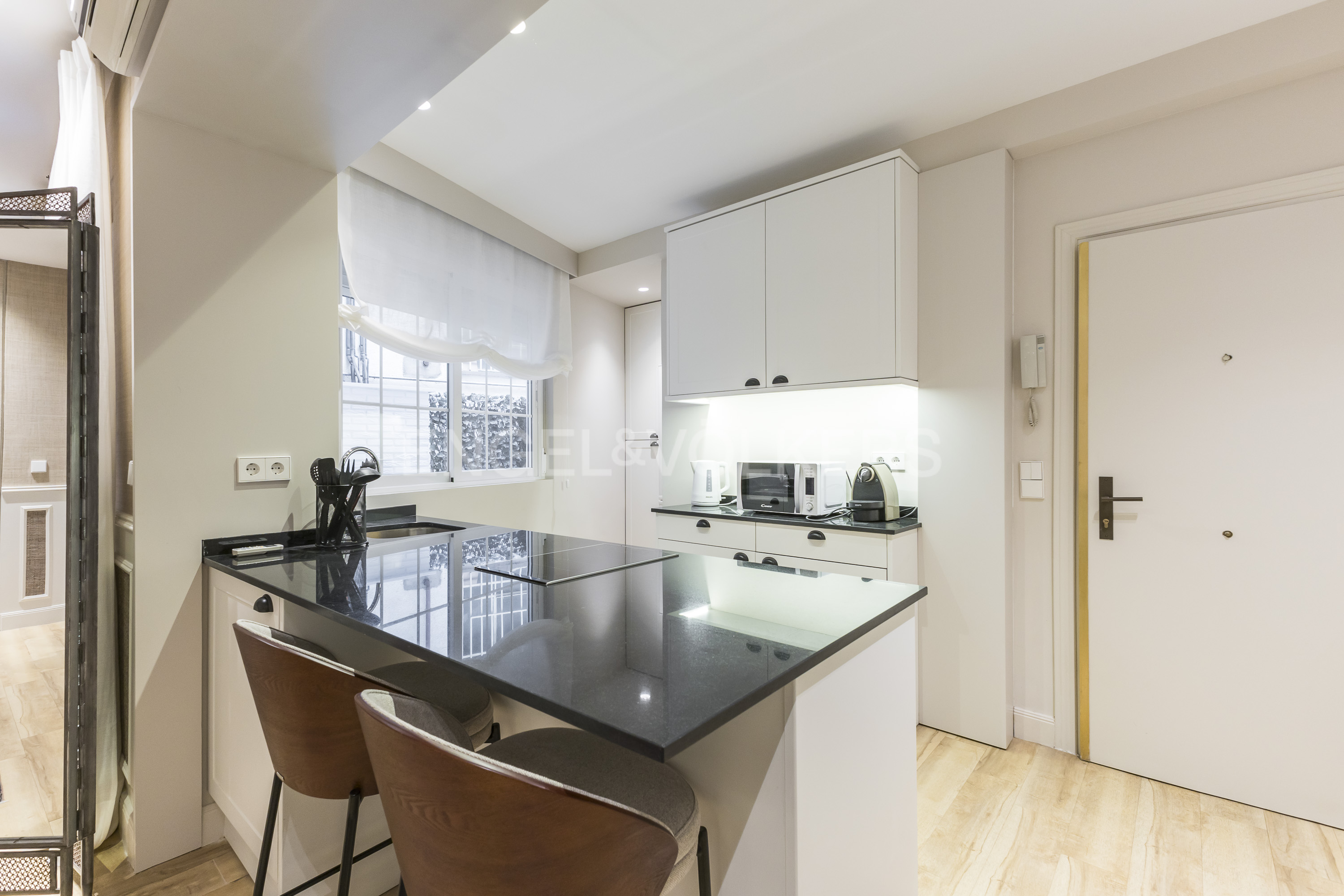 Studio on Jorge Juan Street in Recoletos for Short-Term.