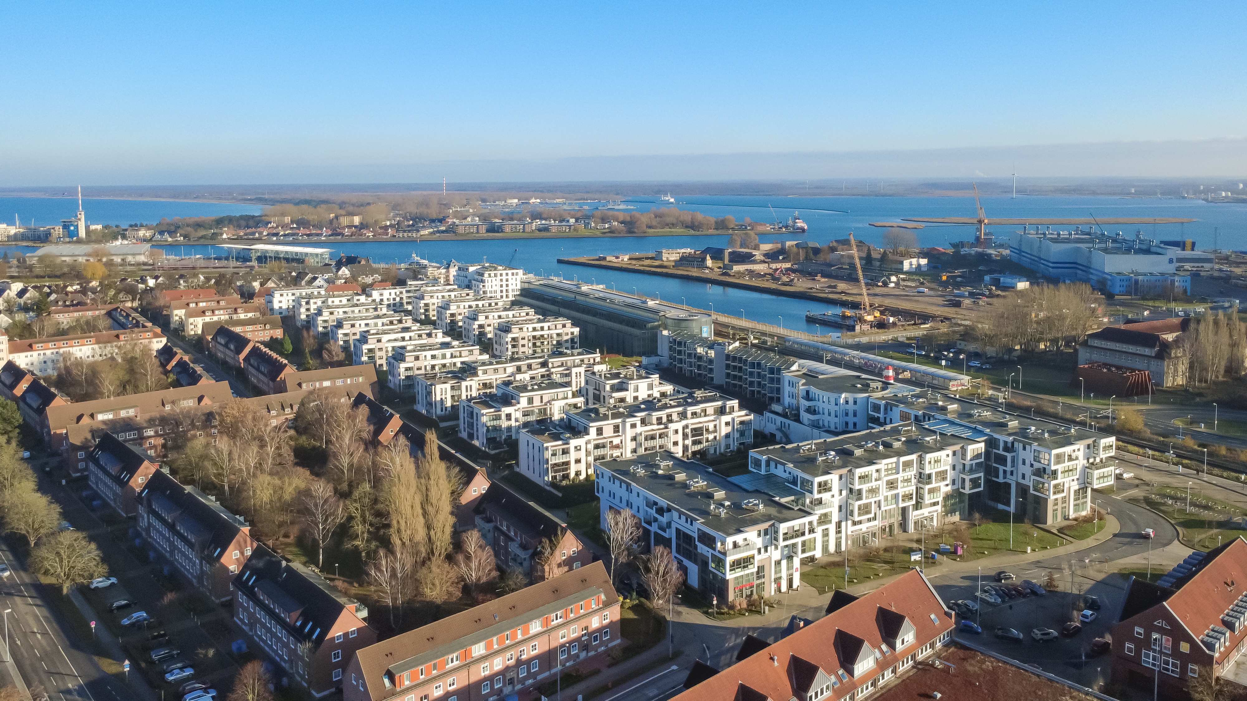3-Zimmer-Eigentumswohnung mit 2 Balkonen, Tiefgaragen-Stellplatz und Abstellraum, Komfort & Meeresnähe an der Ostsee erleben!
