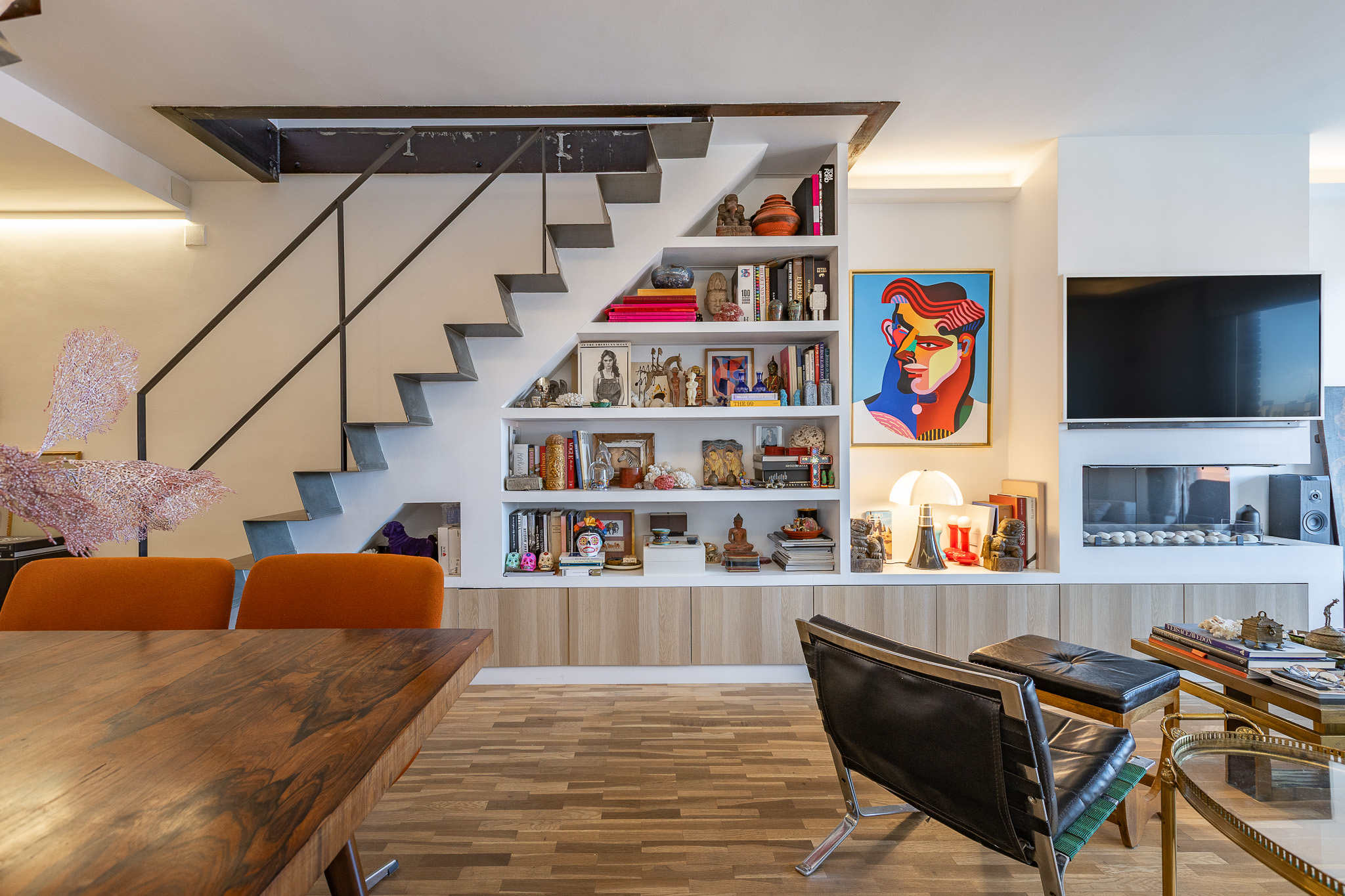 Spectacular renovated duplex penthouse, elegantly updated, in Torreblanca