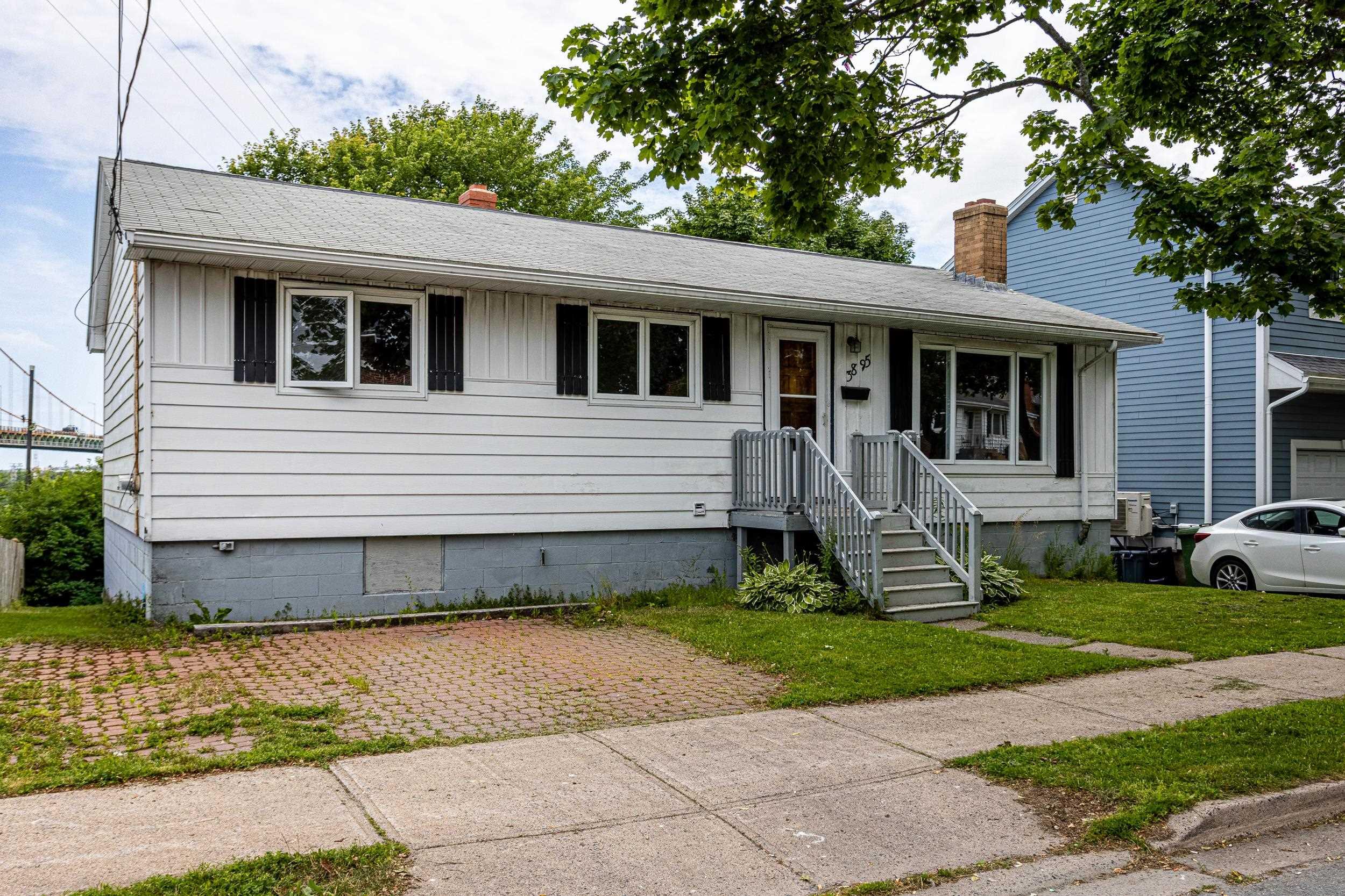 Northend Bungalow: Reno Project & 2nd Unit Potential