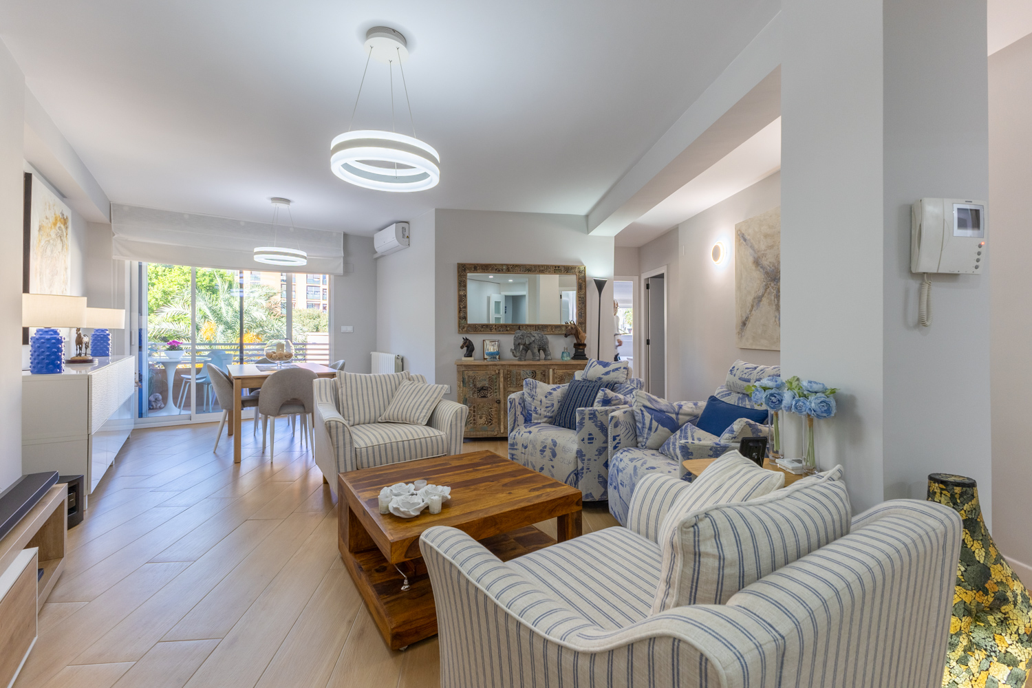 Cozy, bright home in Jesus