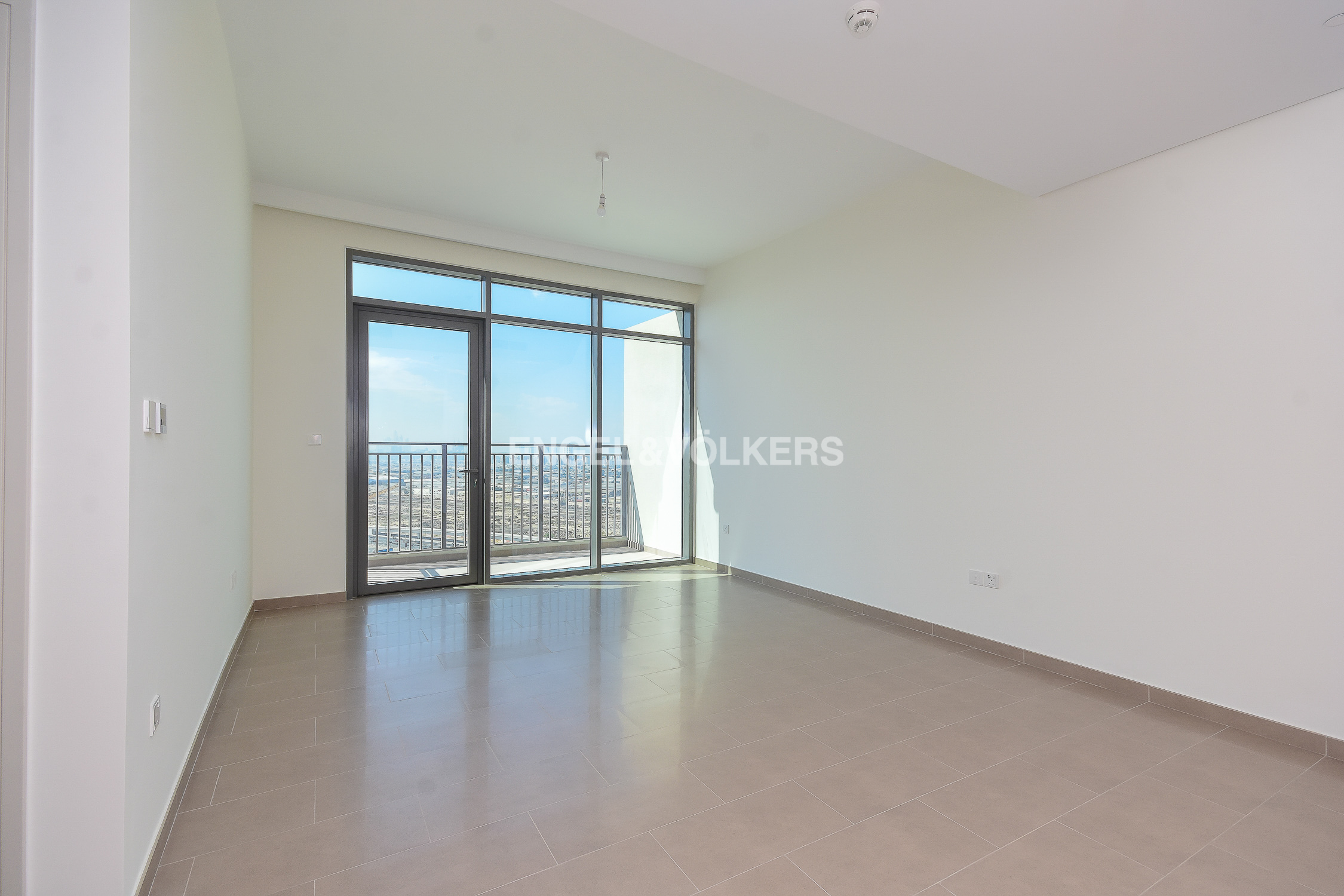 Vacant | Open View | Close to Park
