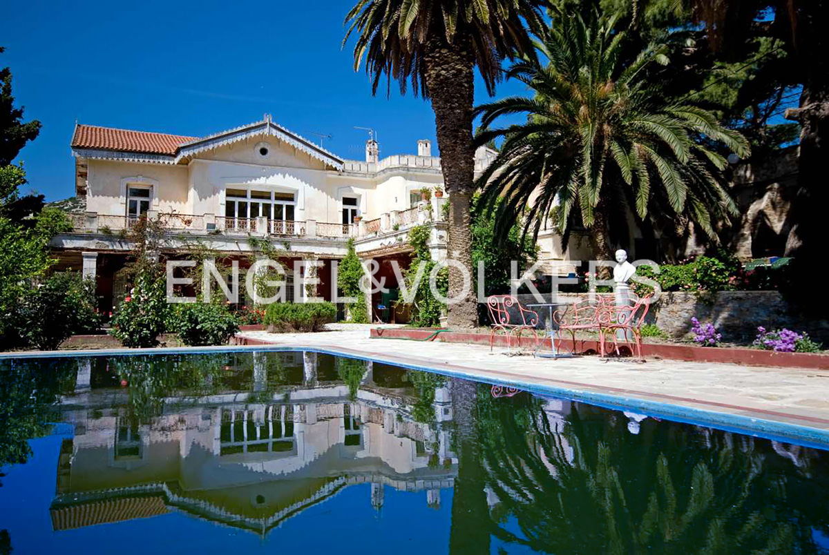 Historic Neoclassical Estate in Syros