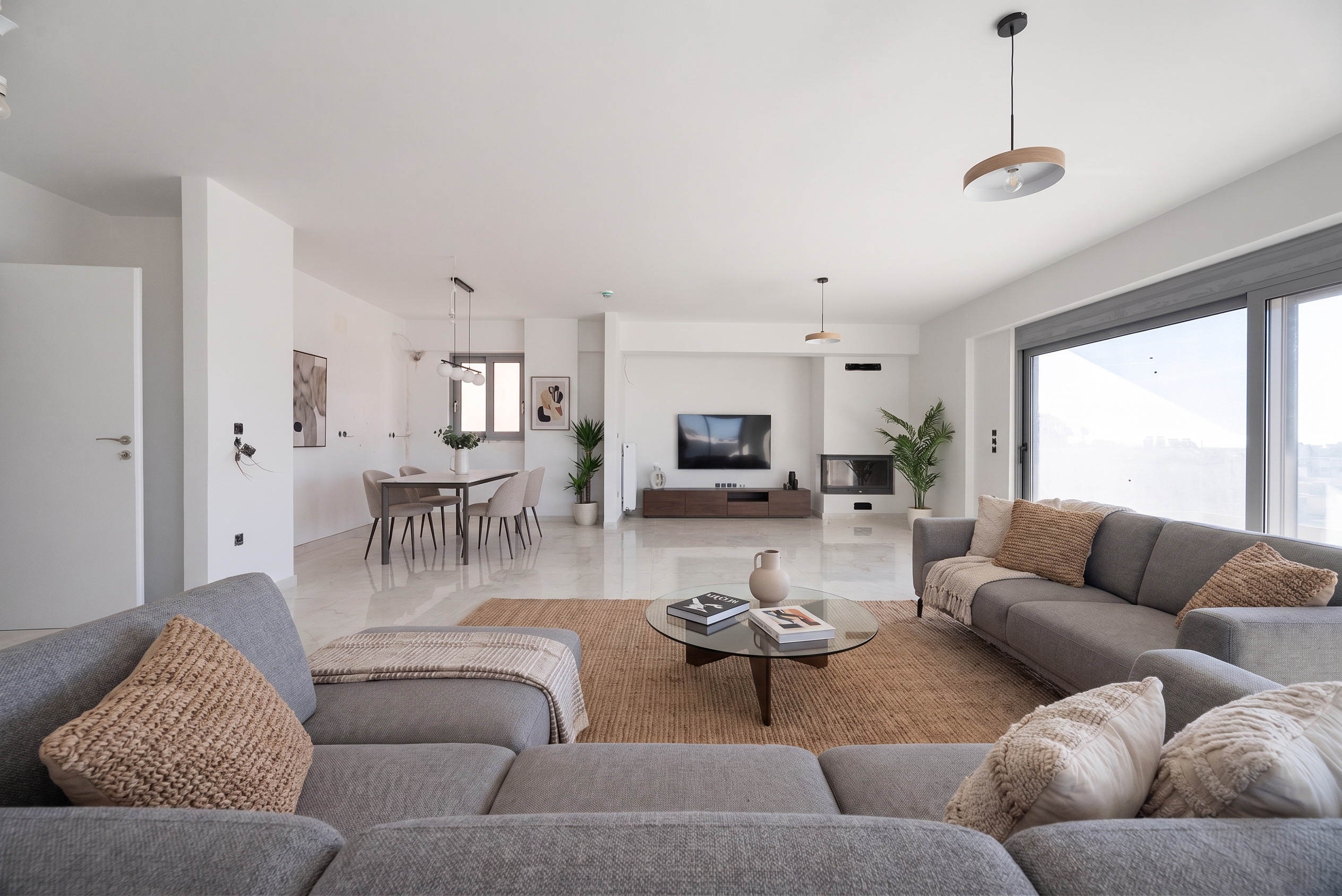 Newly built minimal apartment of 138 sqm in Alimos, 400m from the sea [AI-modified]