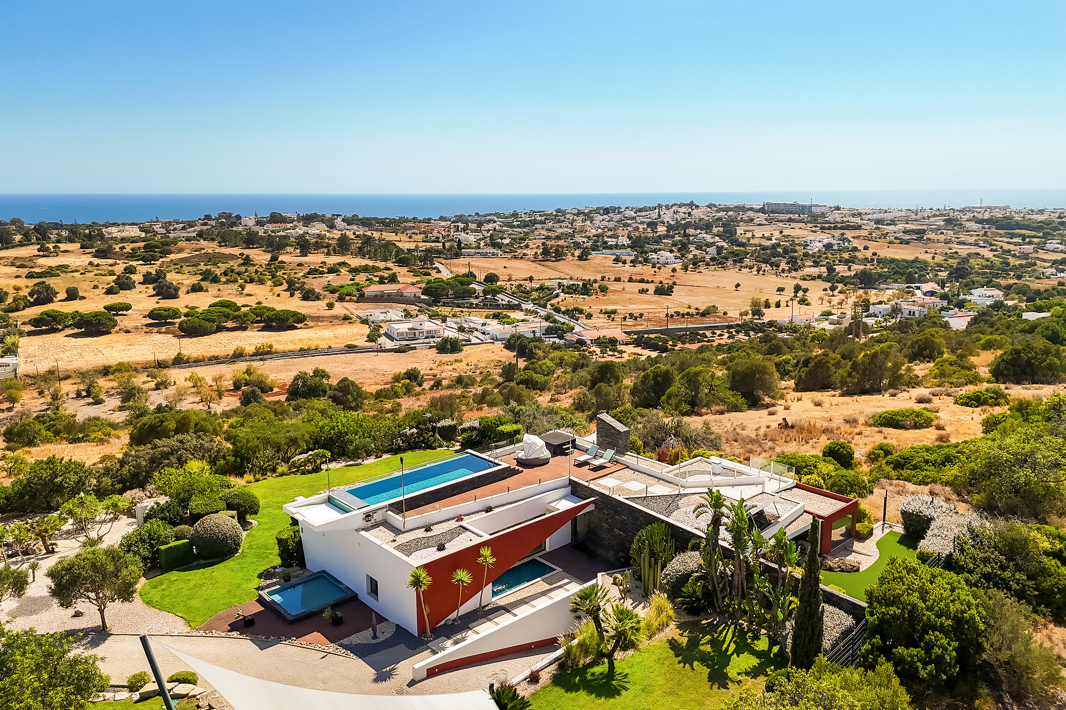 Villa mit Meerblick und außergewöhnlicher Privatsphäre