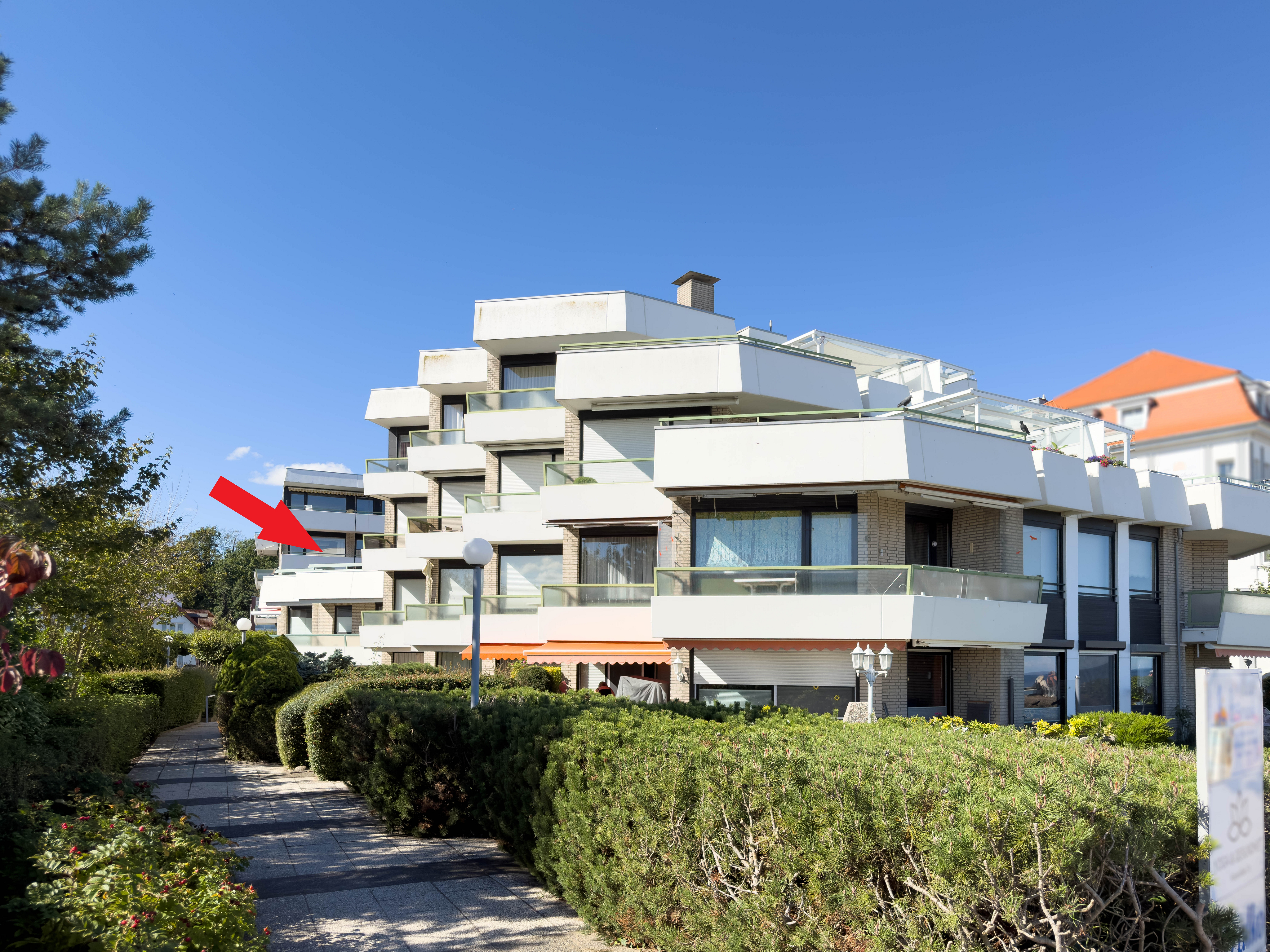 1. Reihe zur Ostsee: 3-Zimmer-Wohnung mit Meerblick & großem Balkon