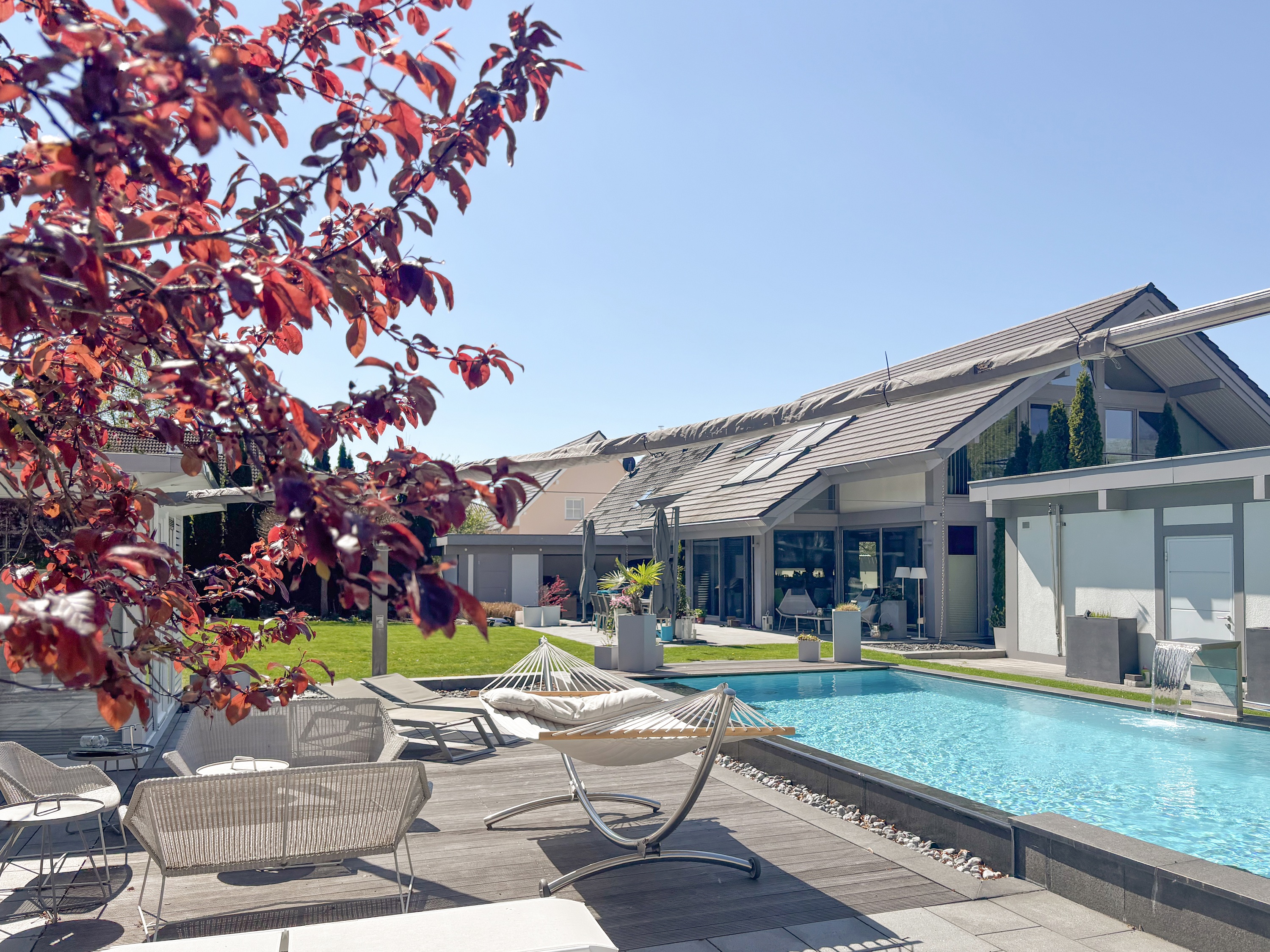 Luxurious Luxurious architect-designed house with garden and pool near Berlin with garden and pool near Berlin