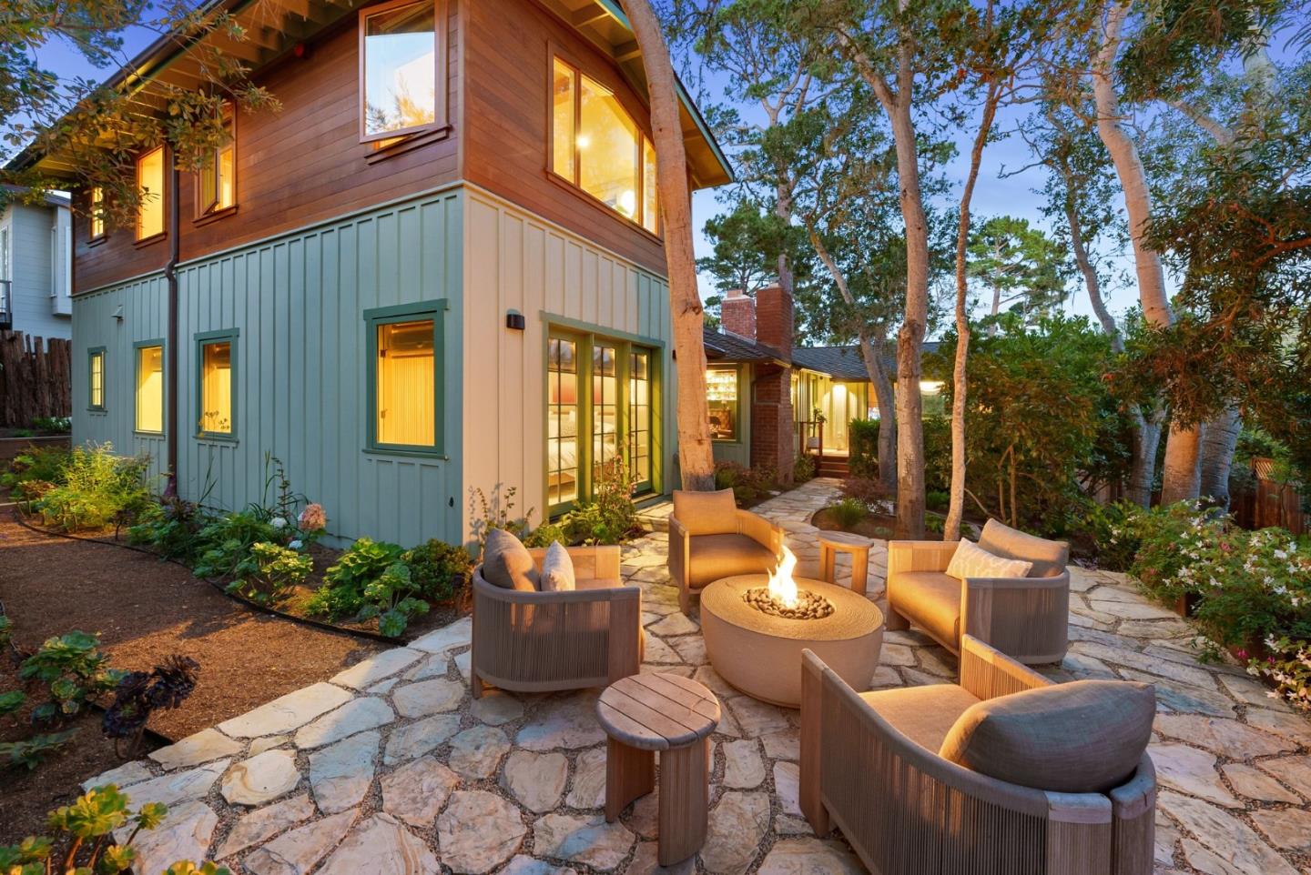 Coastal Charm Meets Timeless Distinction