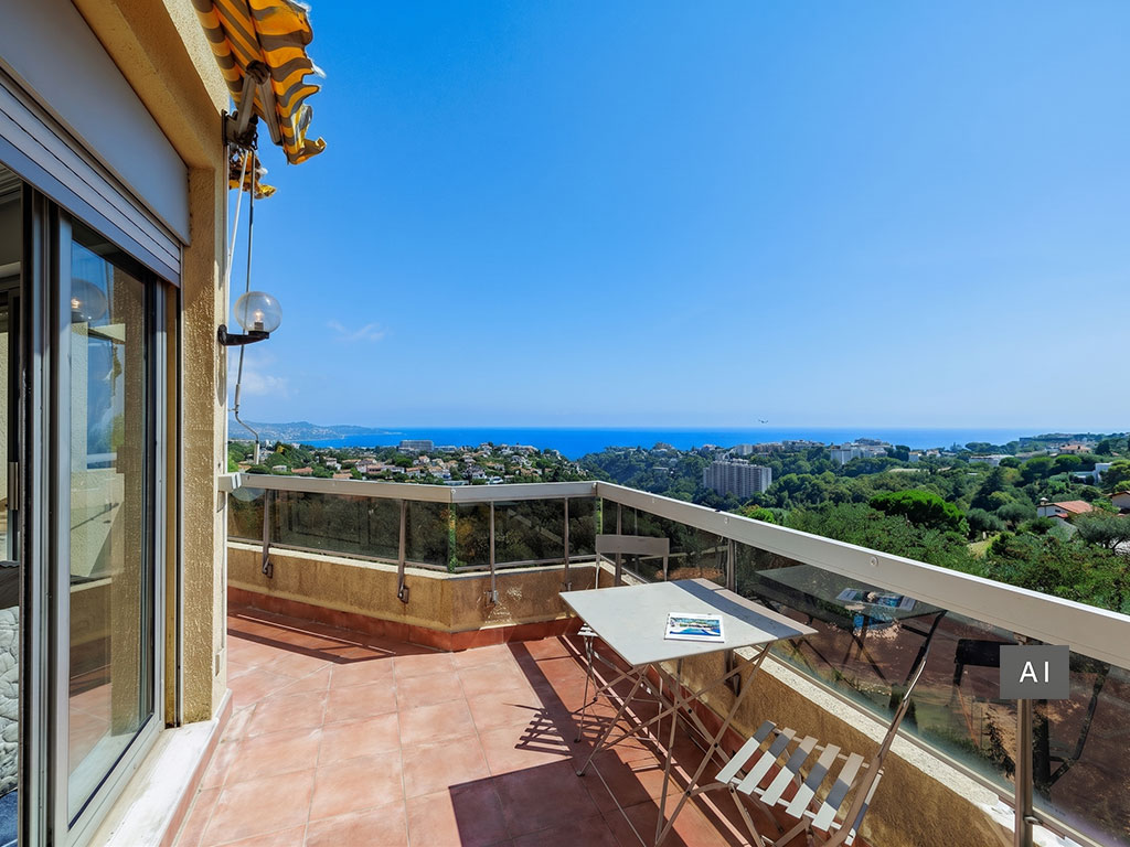 Family apartment with panoramic sea view