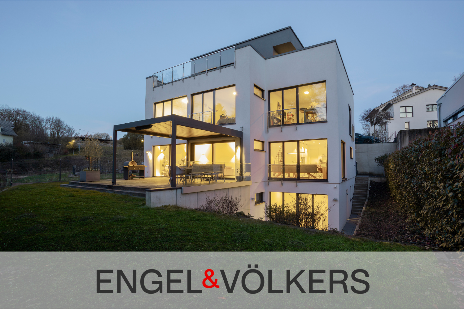 Eleganz trifft Natur – exklusive Villa am Schönberger Schloßpark
