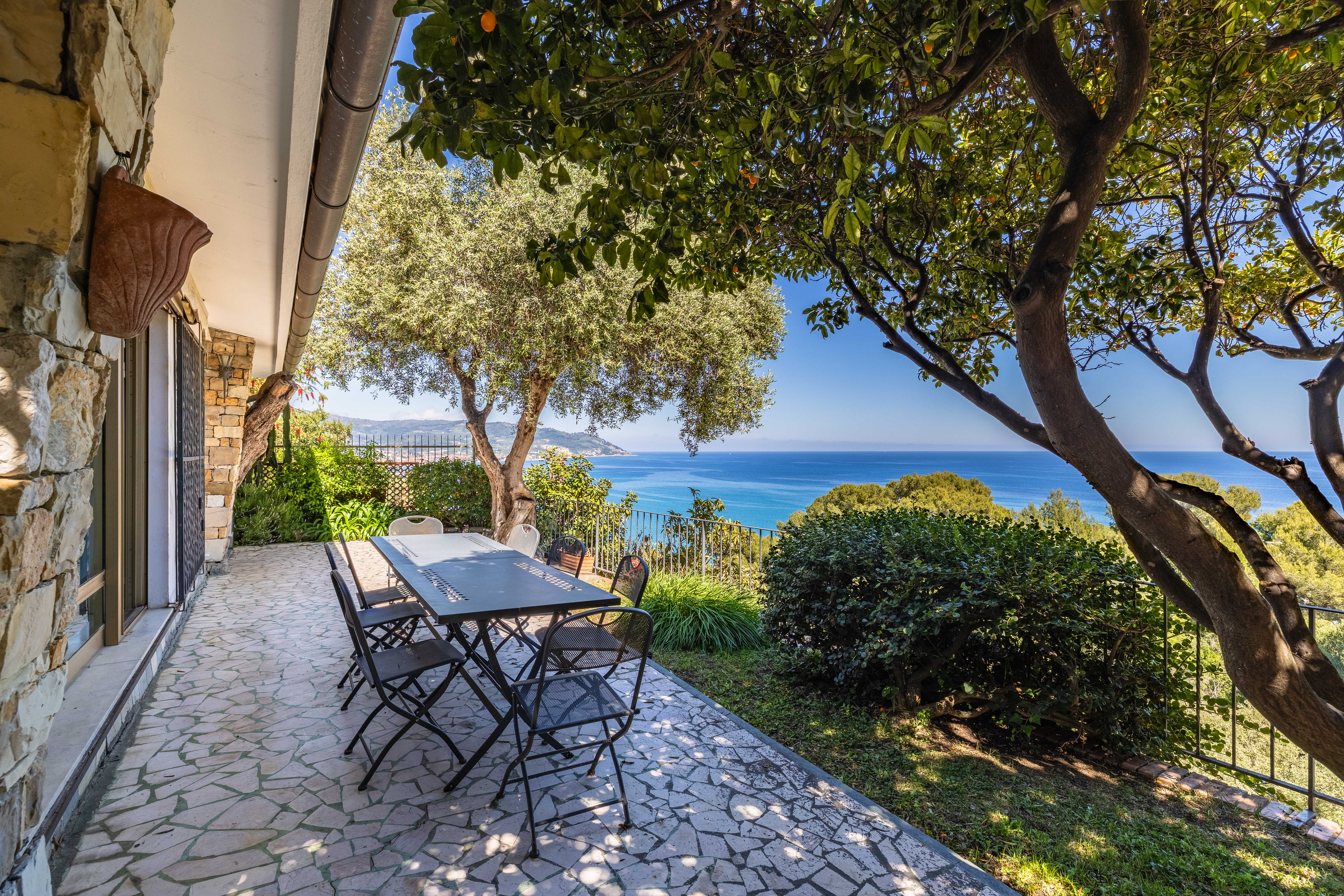 Villa between sky and sea