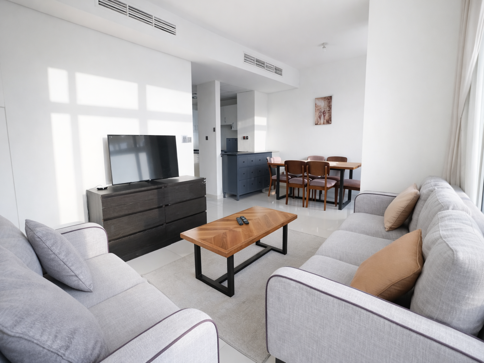 Single Row | Vacant | Family Community