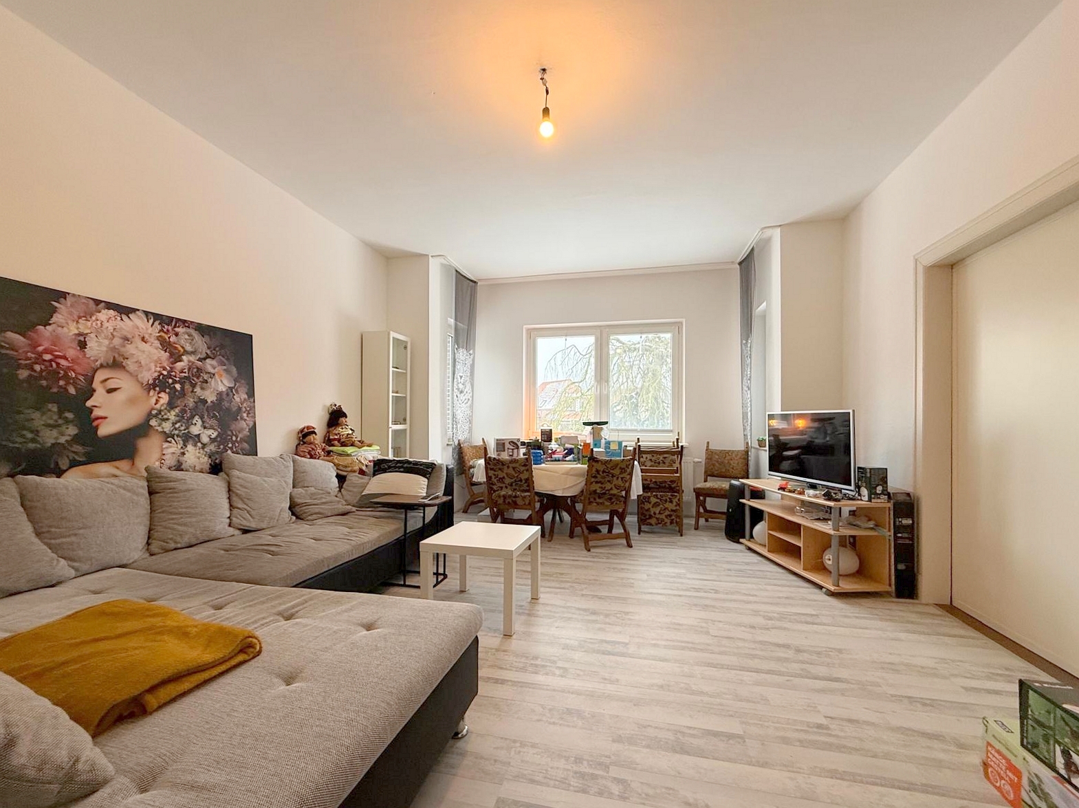 Vielseitig und Charakterstark: Stadtvilla auf großzügigem Grundstück