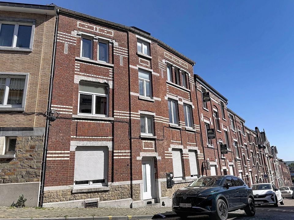 Investment opportunity – Income property consisting of 3 units