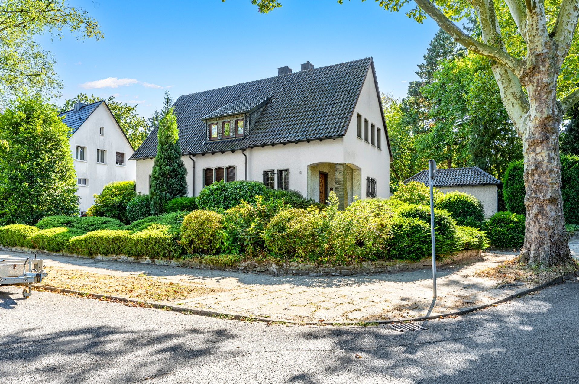 Großzügiges Einfamilienhaus am Friedenspark in Bochum-Wattenscheid