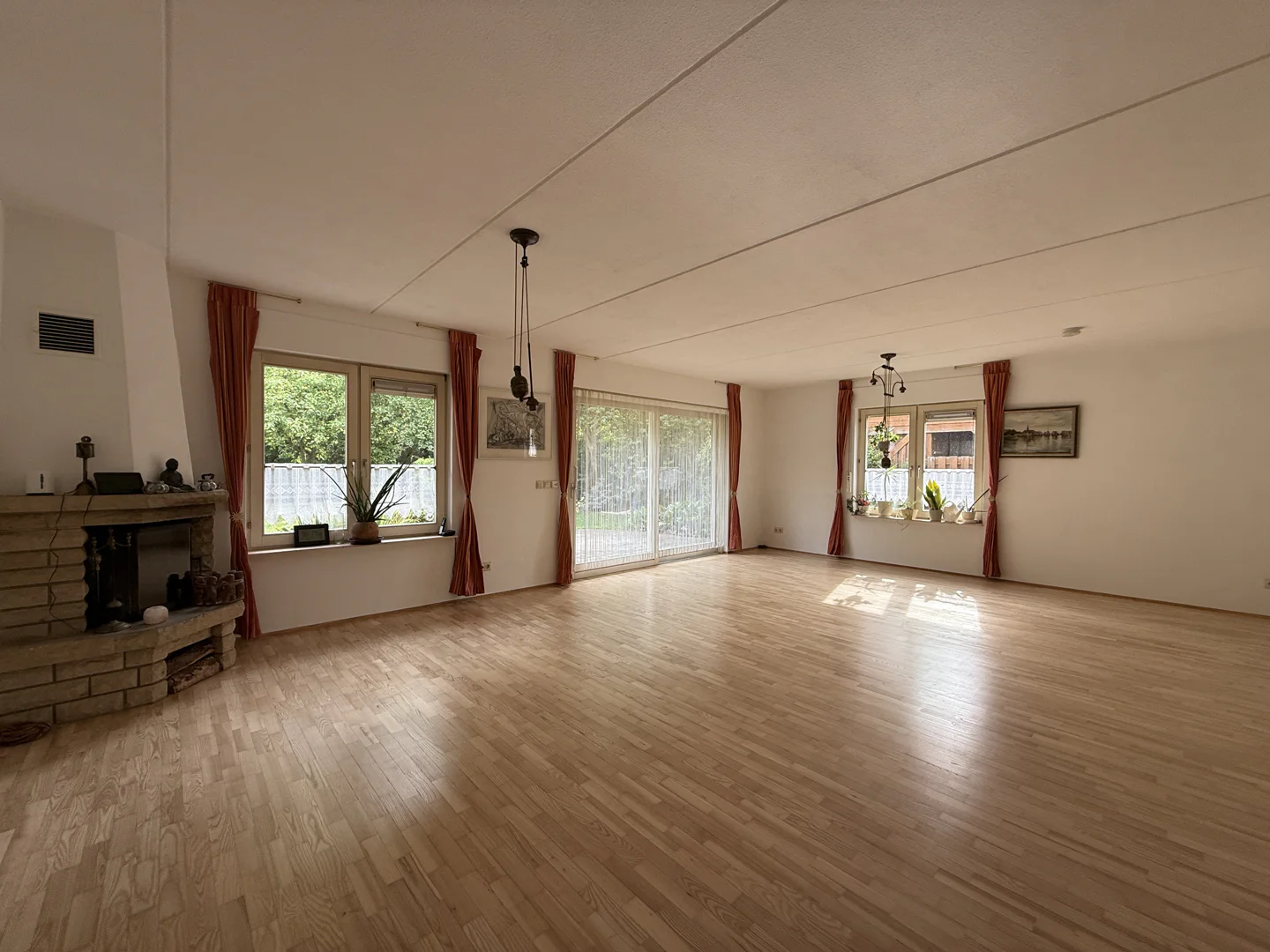 Großzügiges Einfamilienhaus mit moderner Ausstattung in Lenningsen - Foto 1