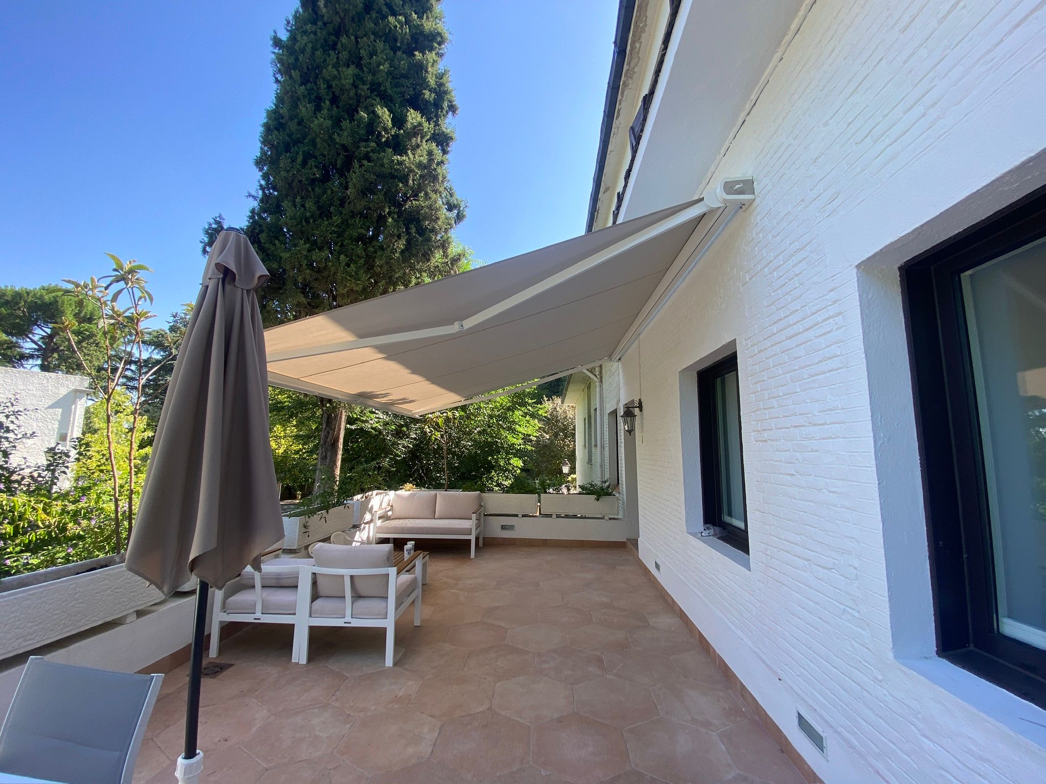 Charming property with a brand-new renovation in Piovera
