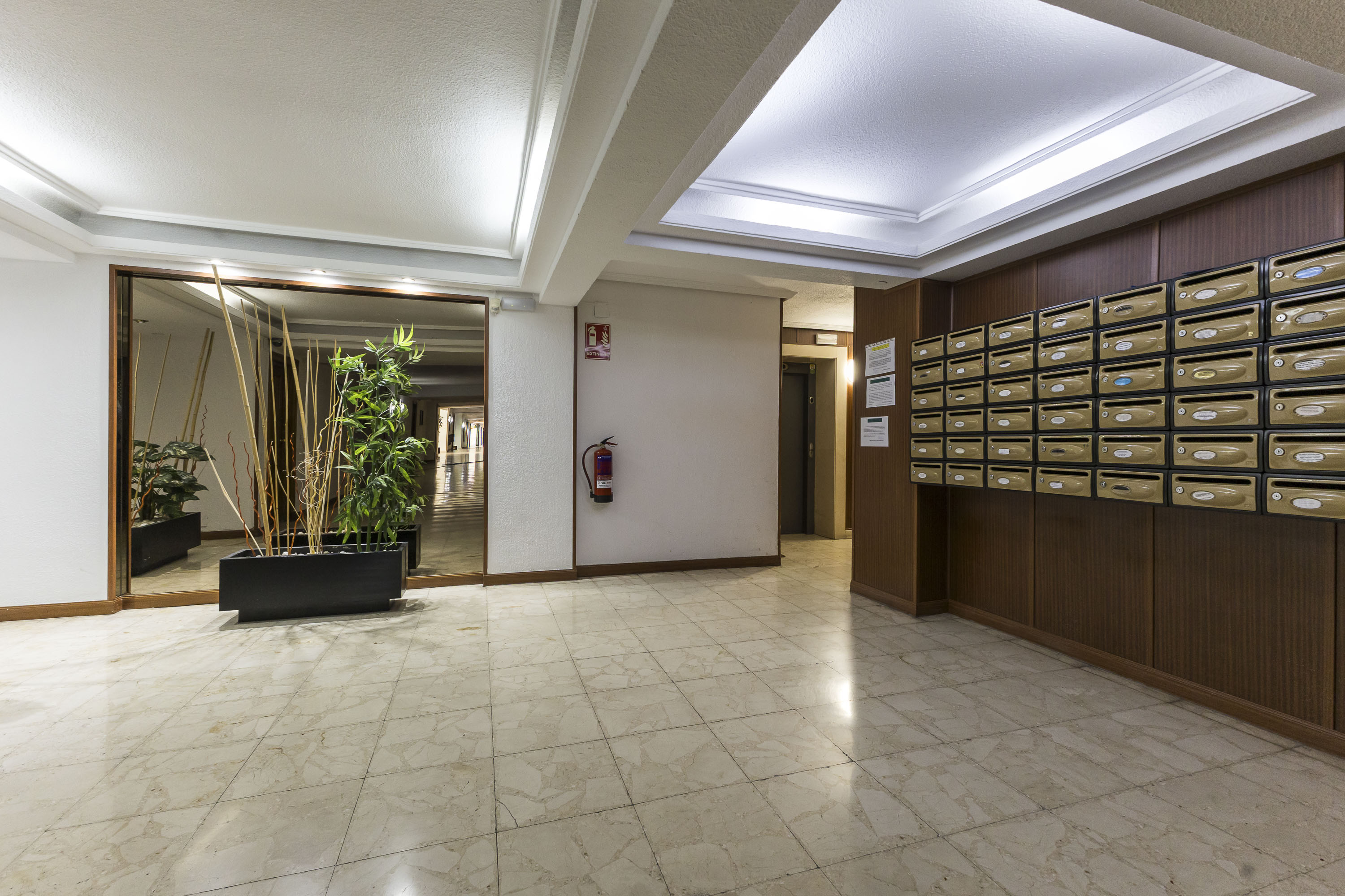 Exclusivo apartamento en Torrejón de Ardoz de 4 dormitorios y vistas abiertas, ideal para crear una residencia de lujo a medida cerca de Madrid y el aeropuerto.