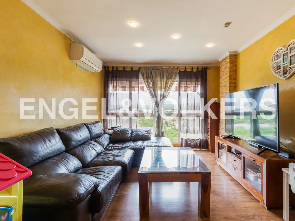 Magnificent, spacious and bright apartment in Carlet