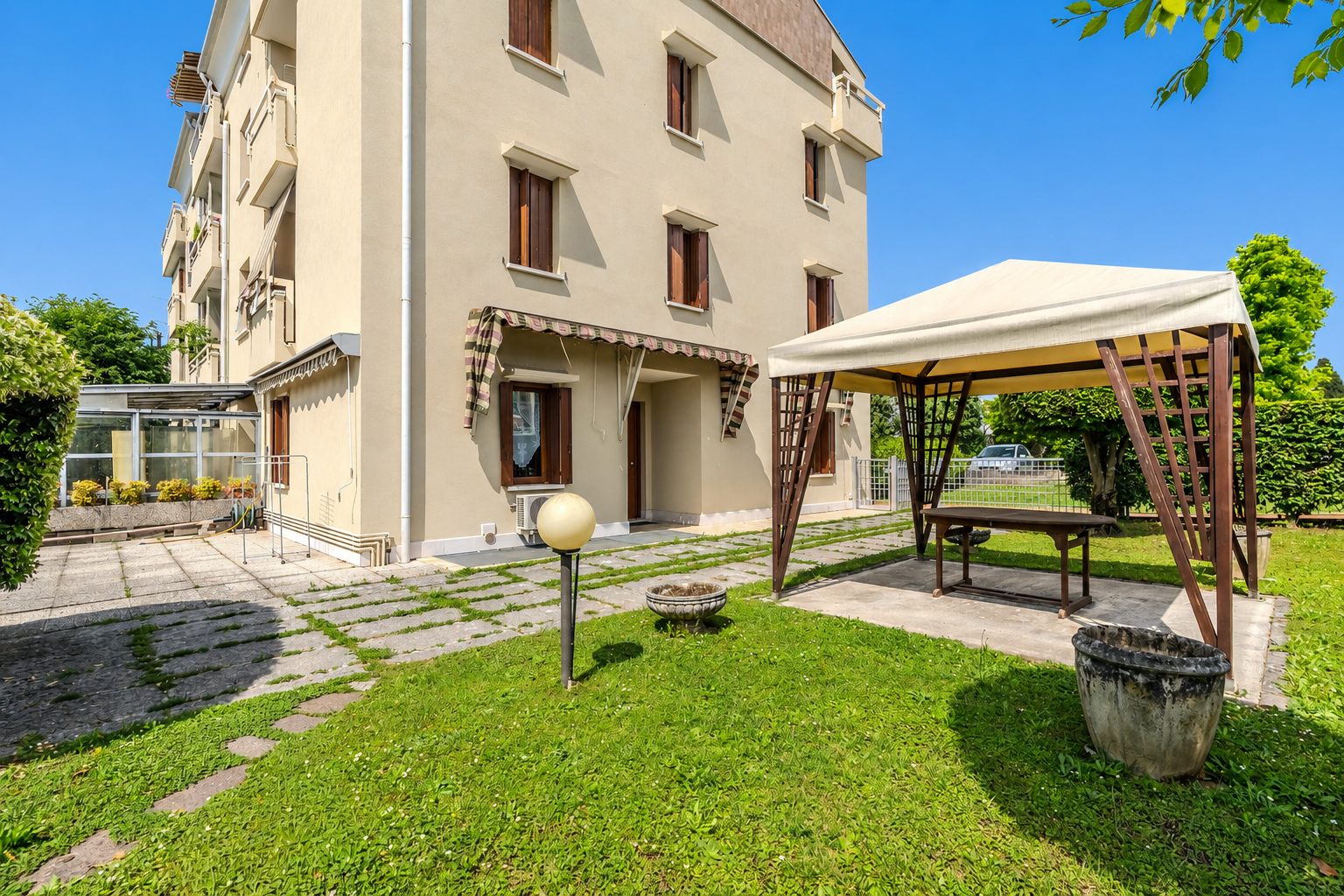 Independent duplex apartment with private garden in Pieve di Soligo