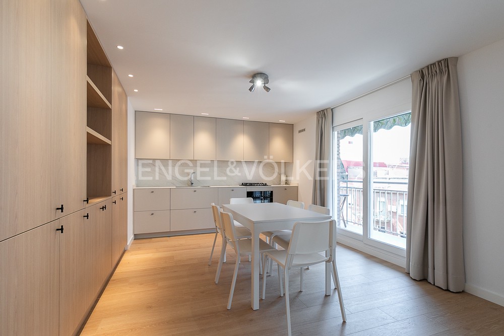 Beautiful furnished apartment in "Pedro Aleixandre"