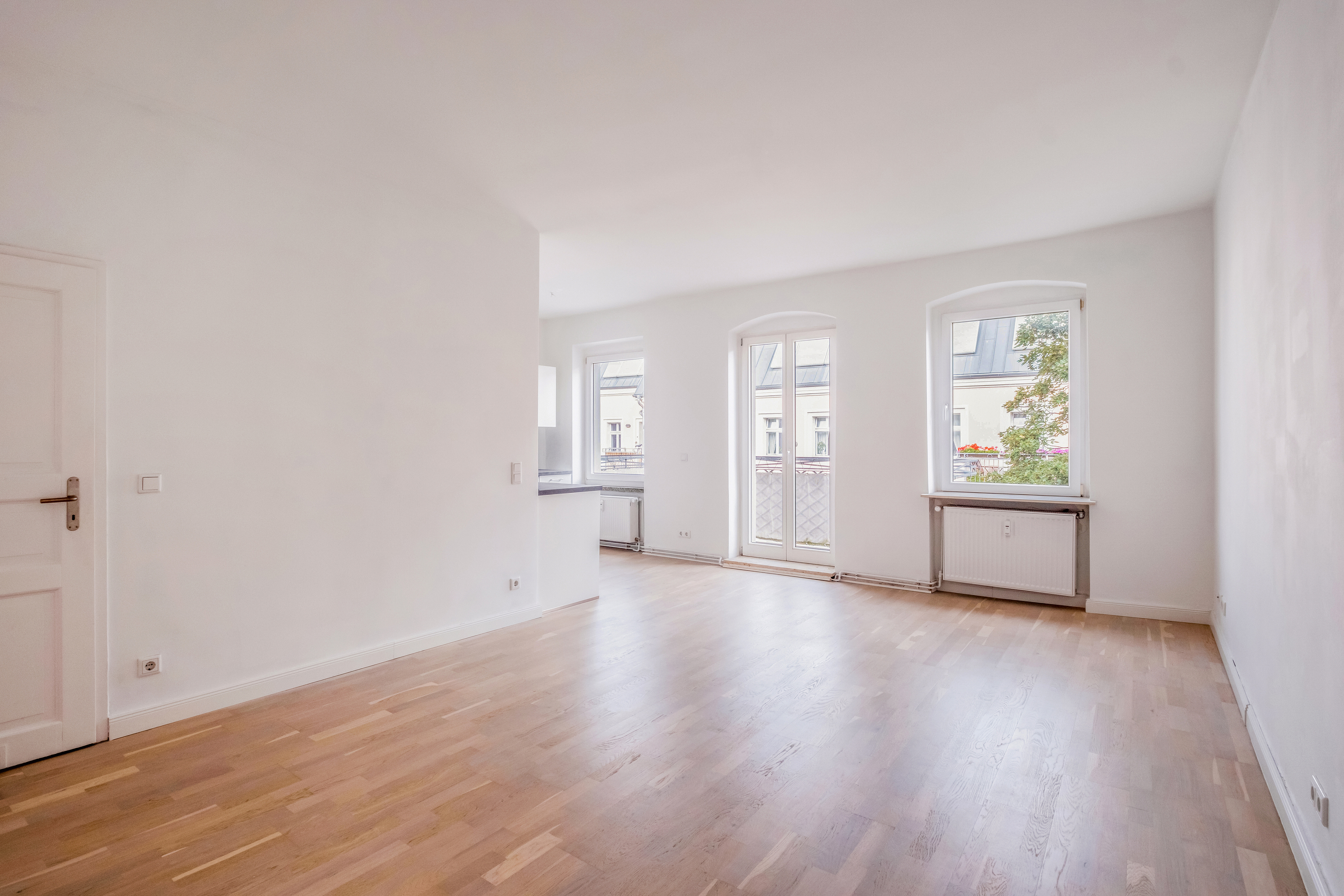 Altbauwohnung mit zusätzlich 79 m² Dachgeschossrohling (SNR) in Mitte