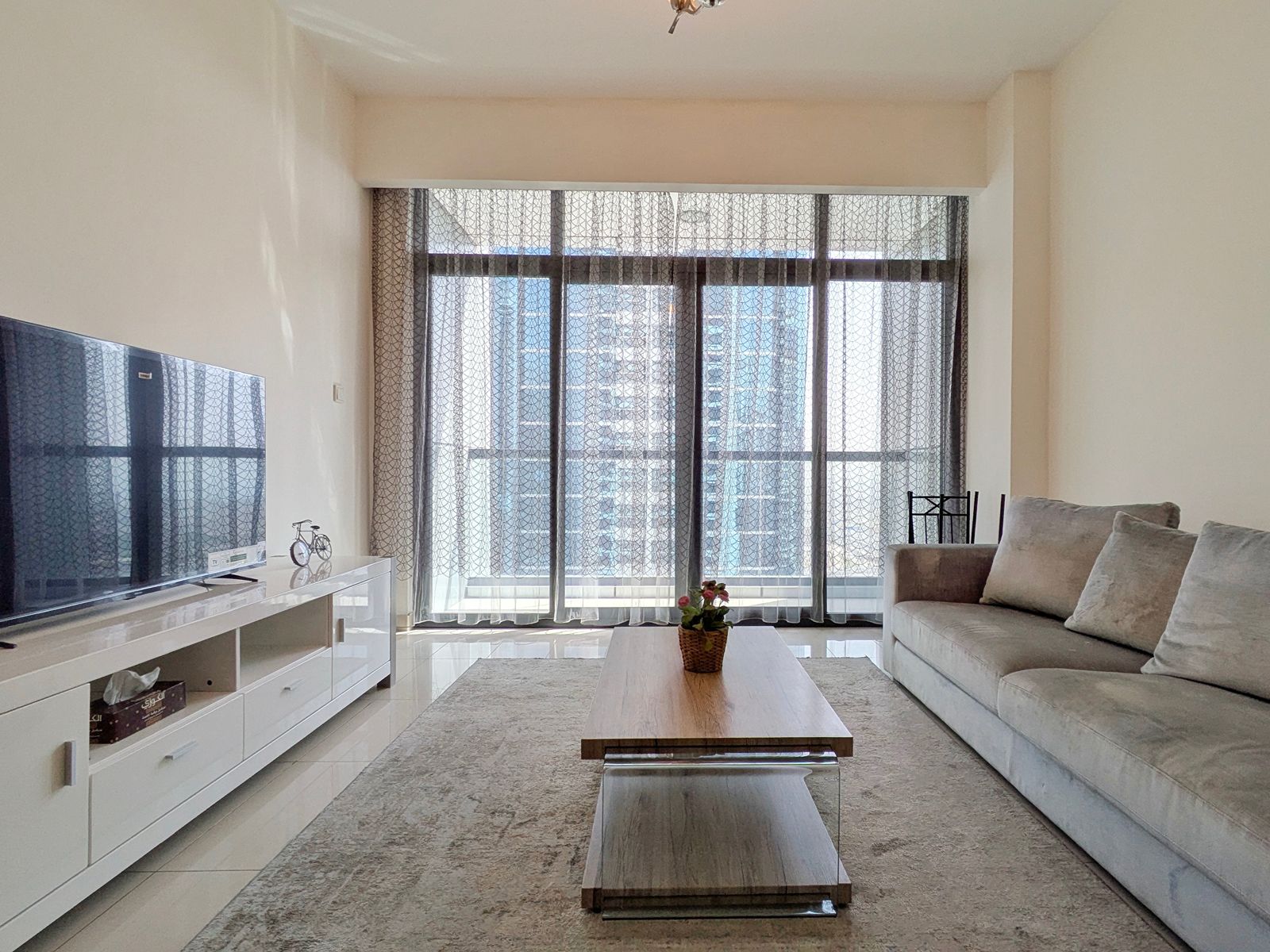 Furnished | Brand new appliances | High Floor