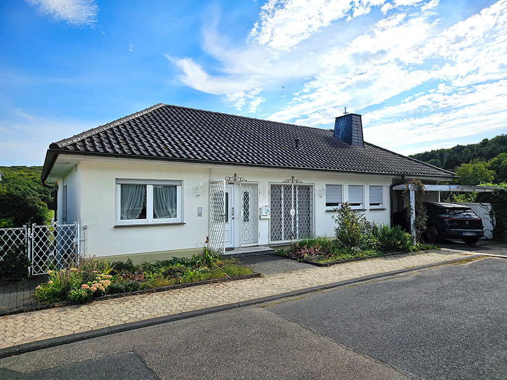 Attraktives Einfamilienhaus in begehrter Aussichtslage von Oberbreisig