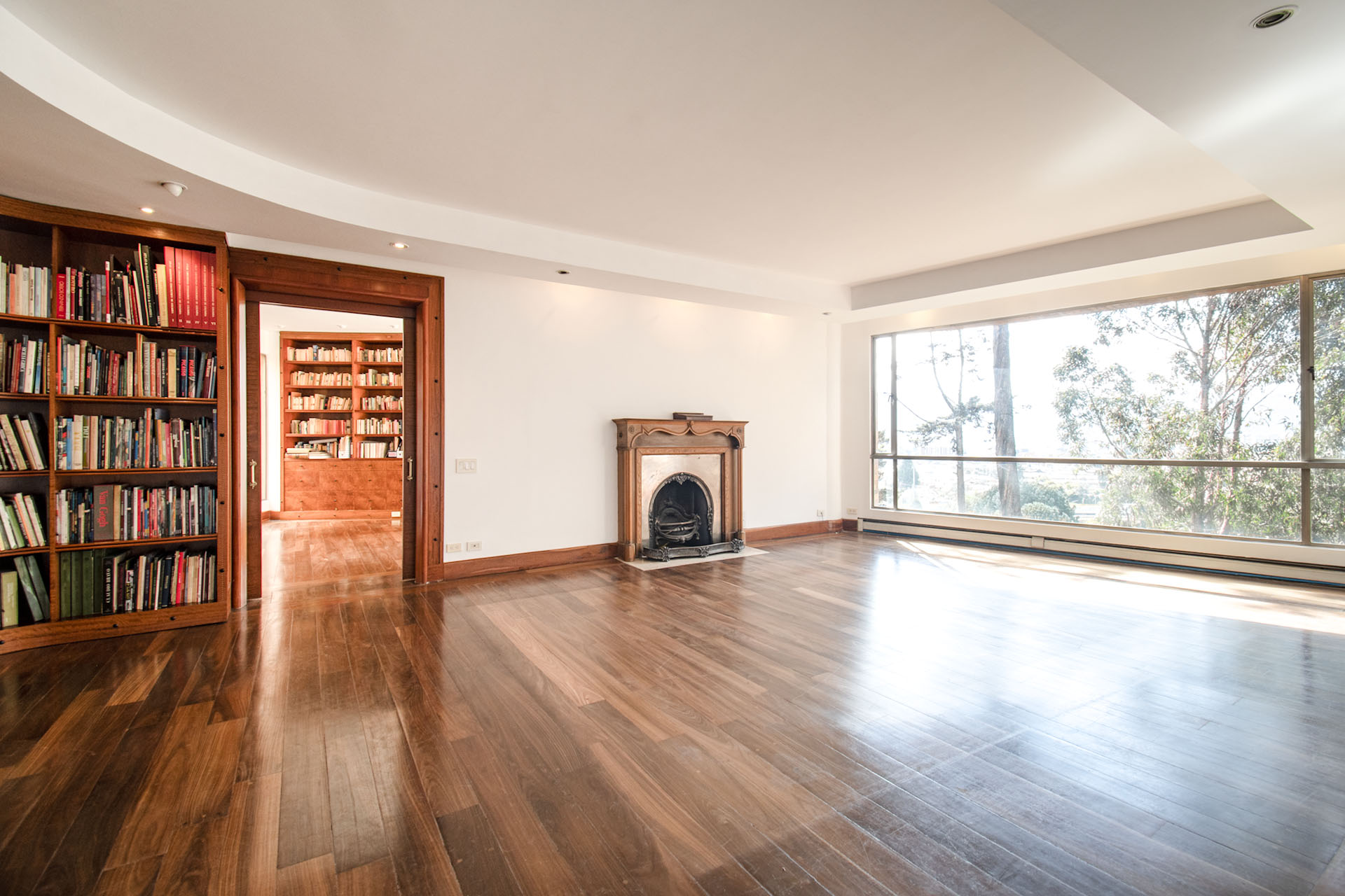Apartamento con terraza para venta en Cerros de Sotileza
