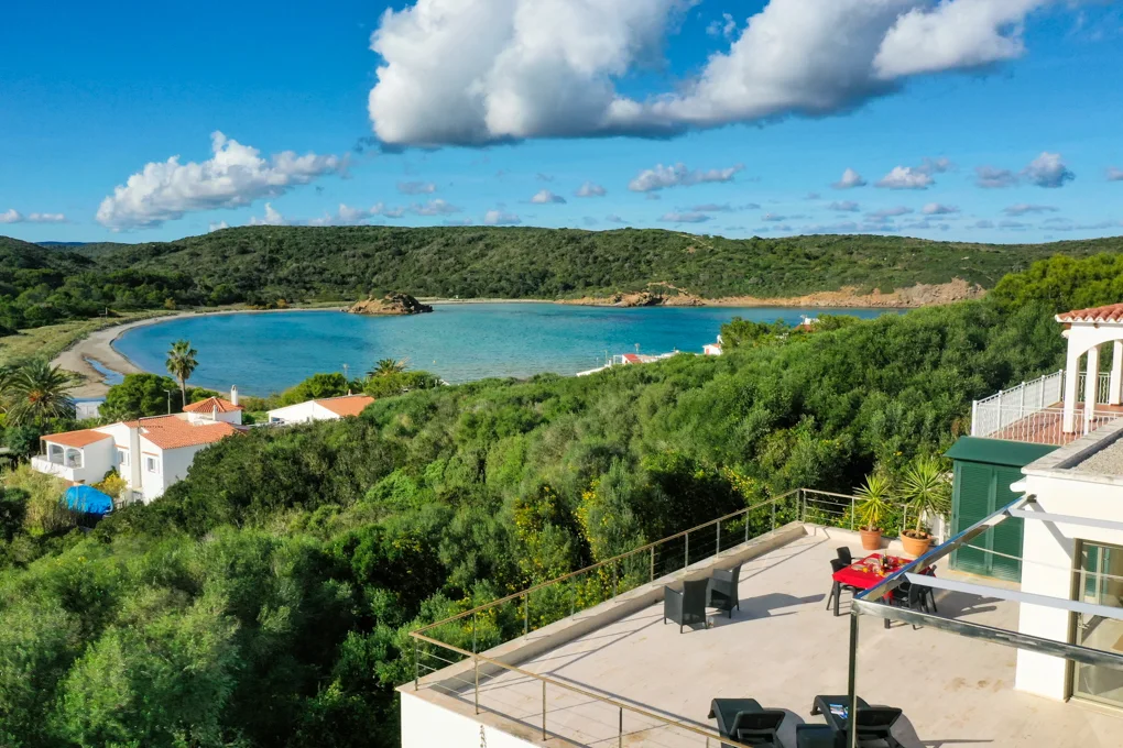 Ferienvermietung - Designerwohnung mit Blick auf den Strand von Es Grao, Menorca