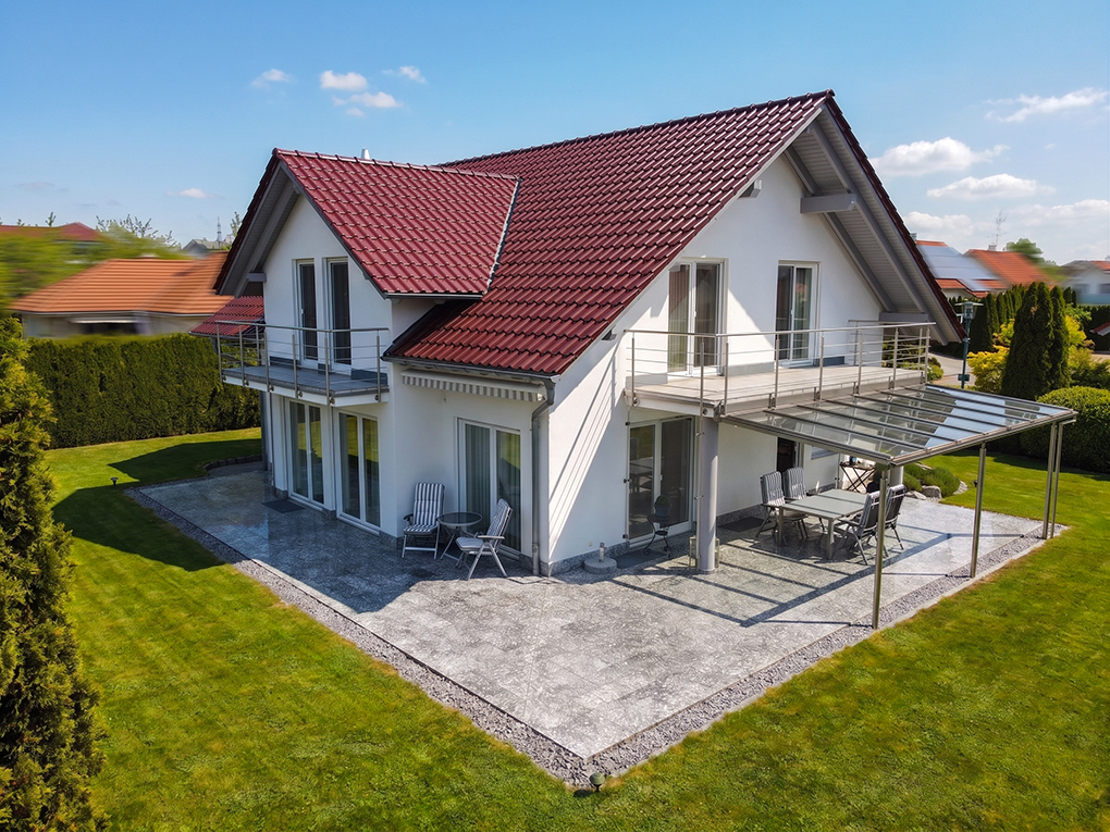 Still im Auftreten, stark im Ausdruck - Hochwertiges EFH mit moderner Eleganz