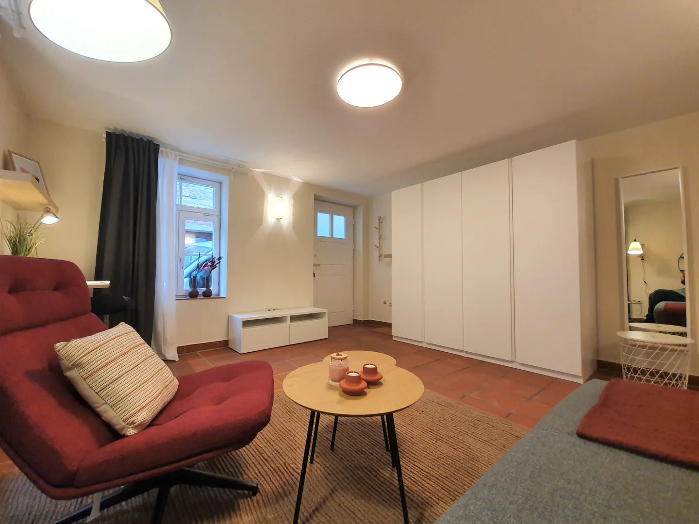 Schick möbliertes Apartment in der Altstadt für einen anspruchsvollen Single! - Foto 2
