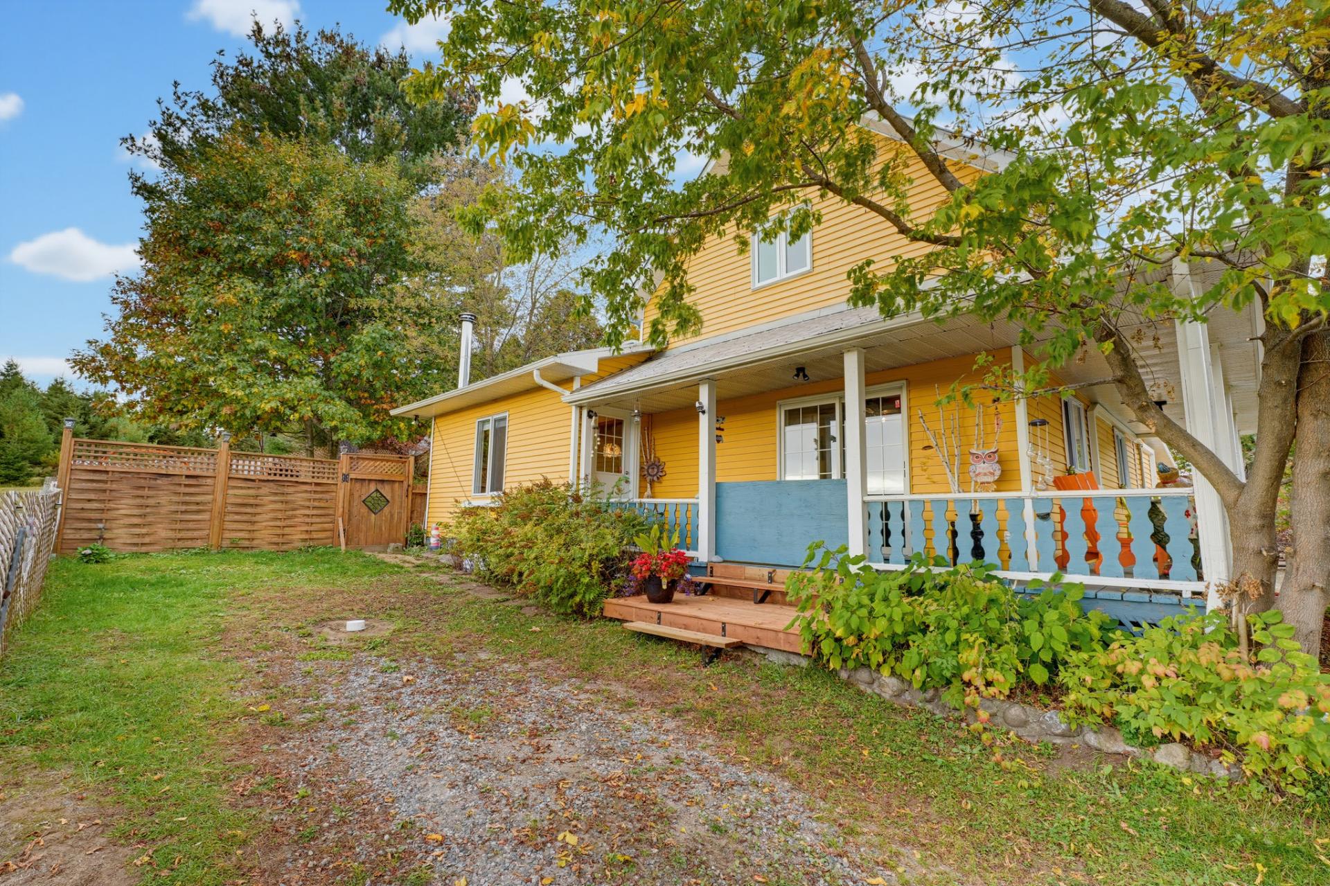 Where Rustic Charm Meets Modern Comfort
