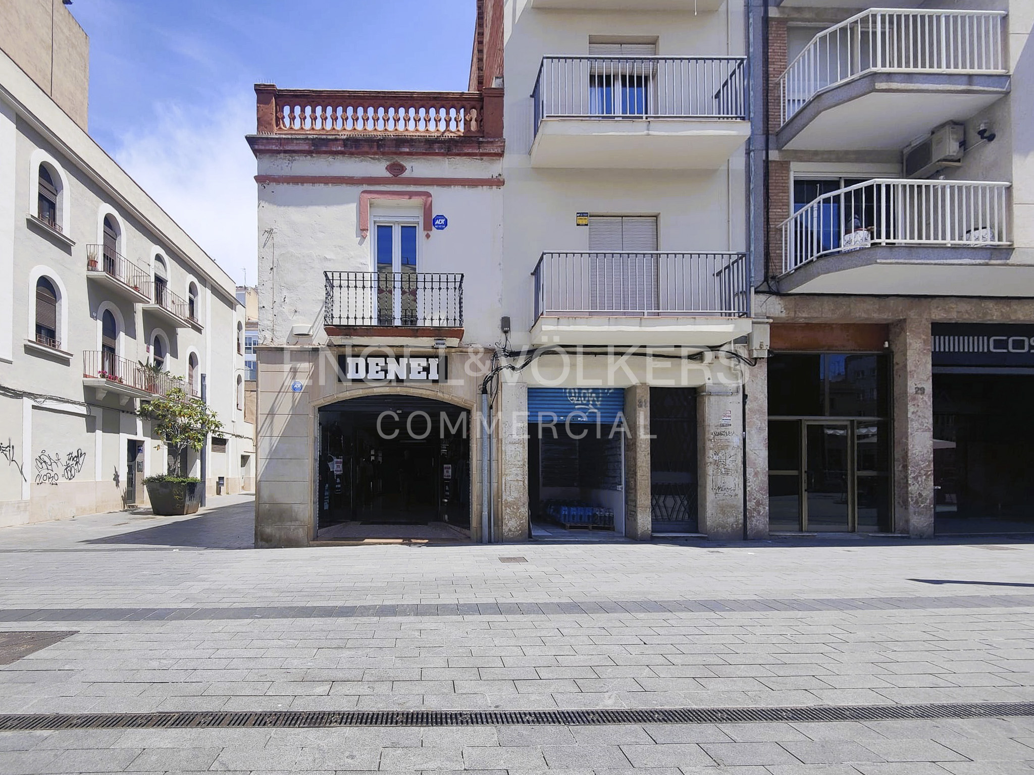 Local Premium esquinero en Alquiler en Plaza del Mercat de Tarragona