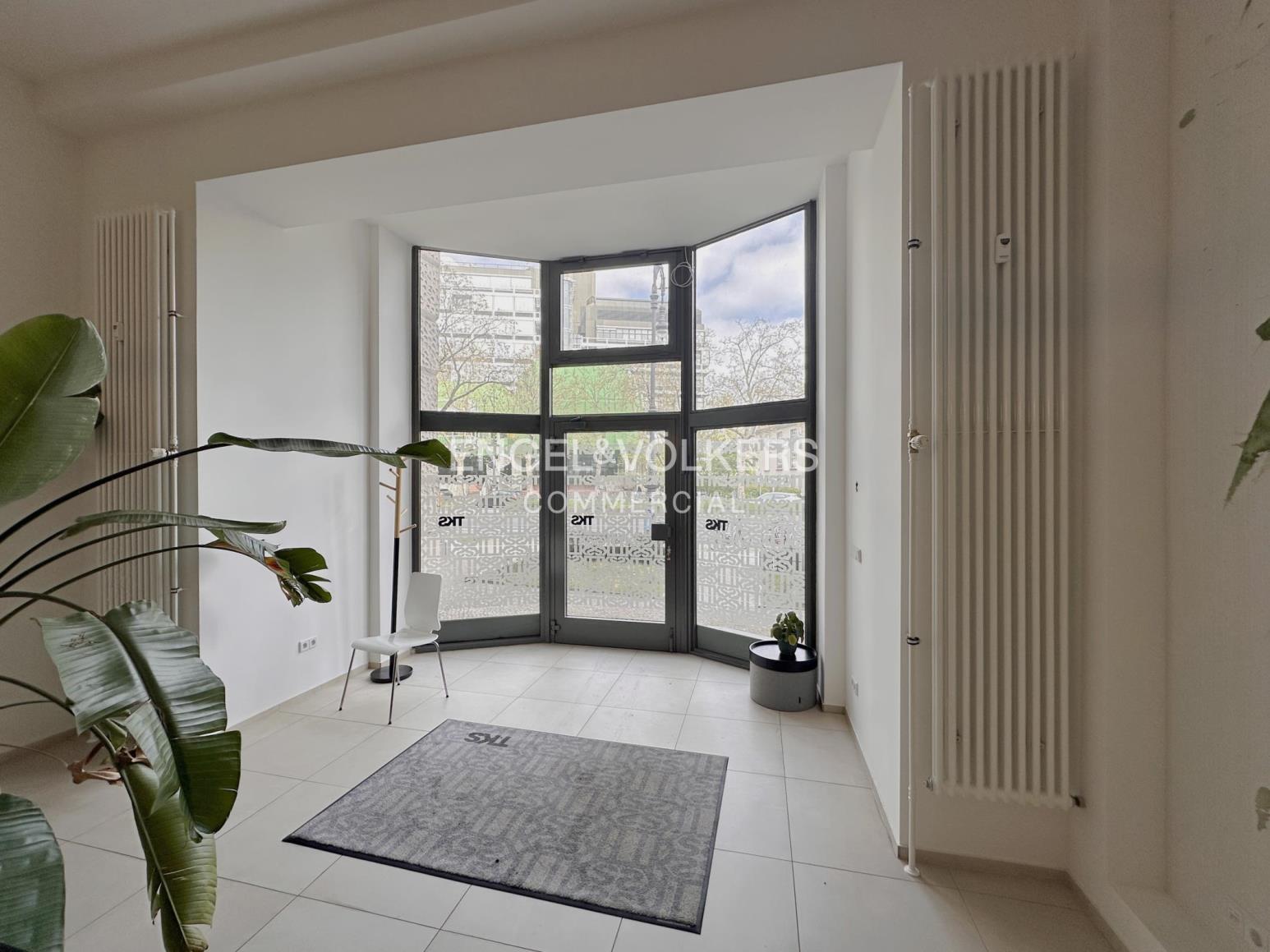 Modernes Büro nahe Zoologischer Garten