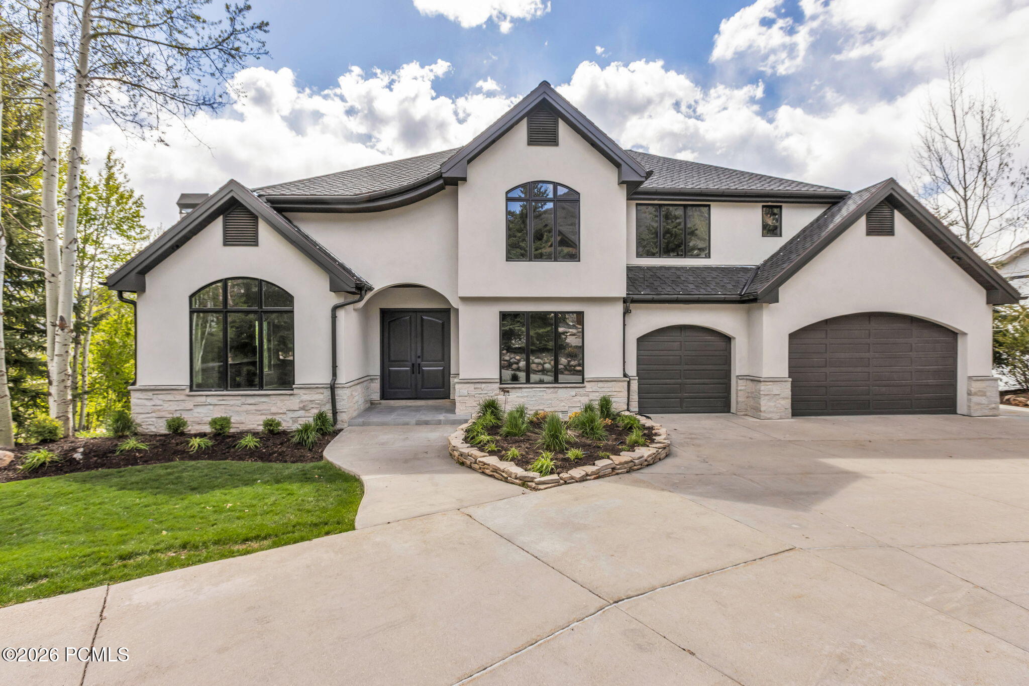 Fully Remodeled Jeremy Ranch Home with Stunning Views