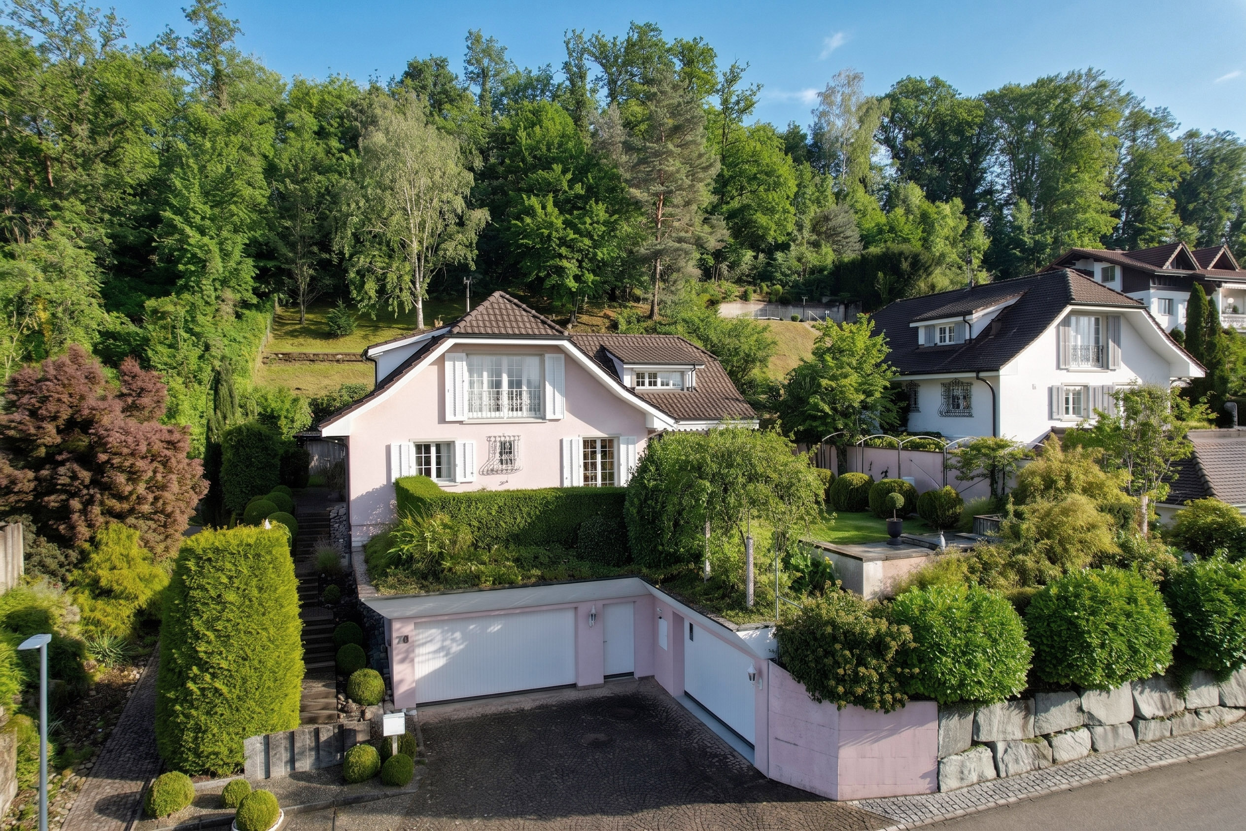 Exklusives Landhaus in einzigartiger Lage – Natur, Wellness & unverbaubarem Weitblick
