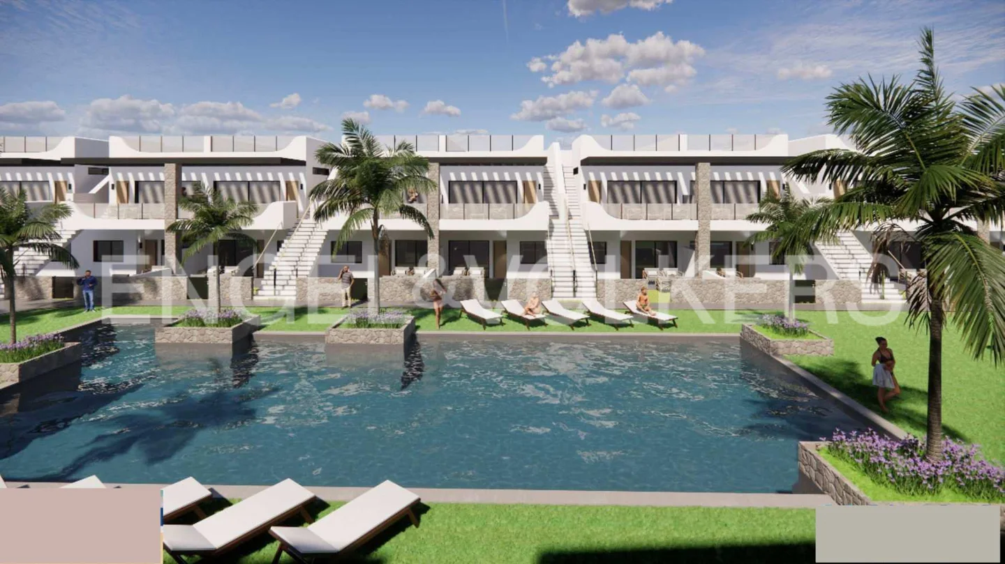 Apartamentos de obra nueva con jardín privado o solárium en Punta Prima