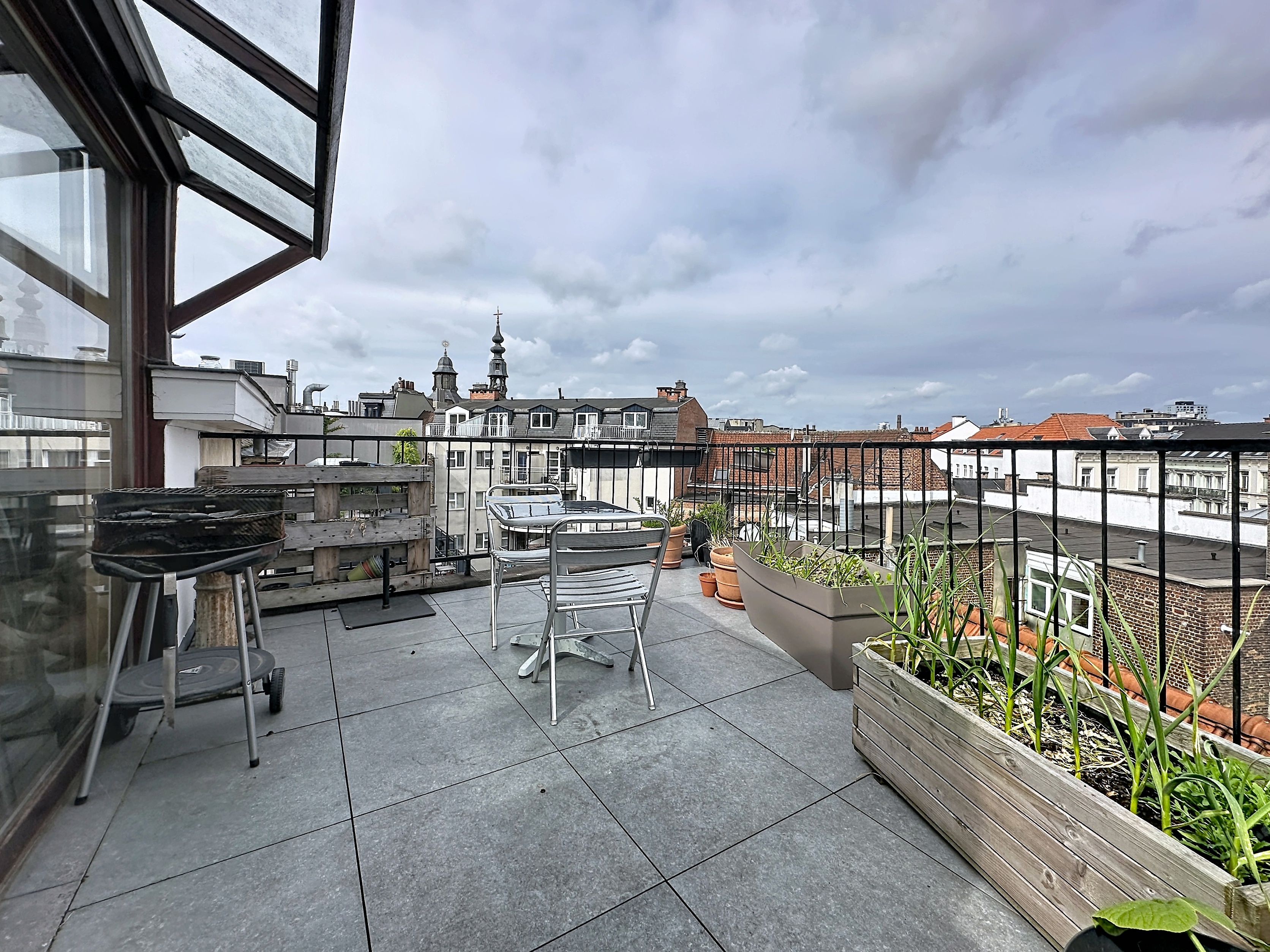 Penthouse in het hart van het stadscentrum met een ruim terras van 13 m²