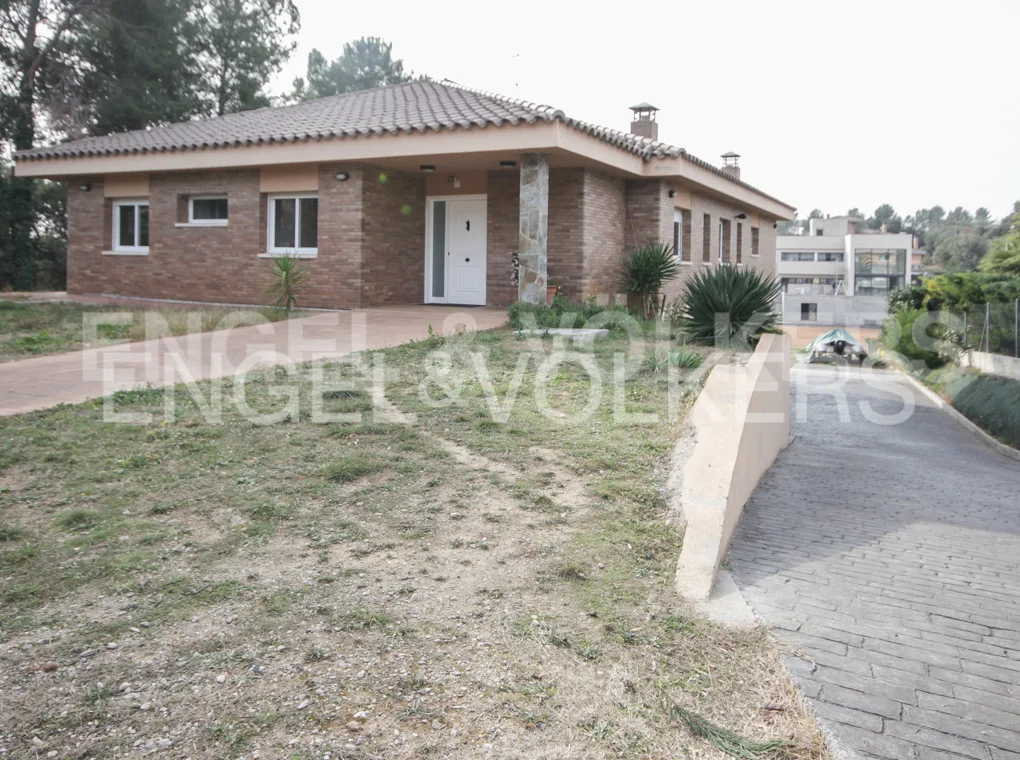 Extraordinary house for sale in  Castellarnau