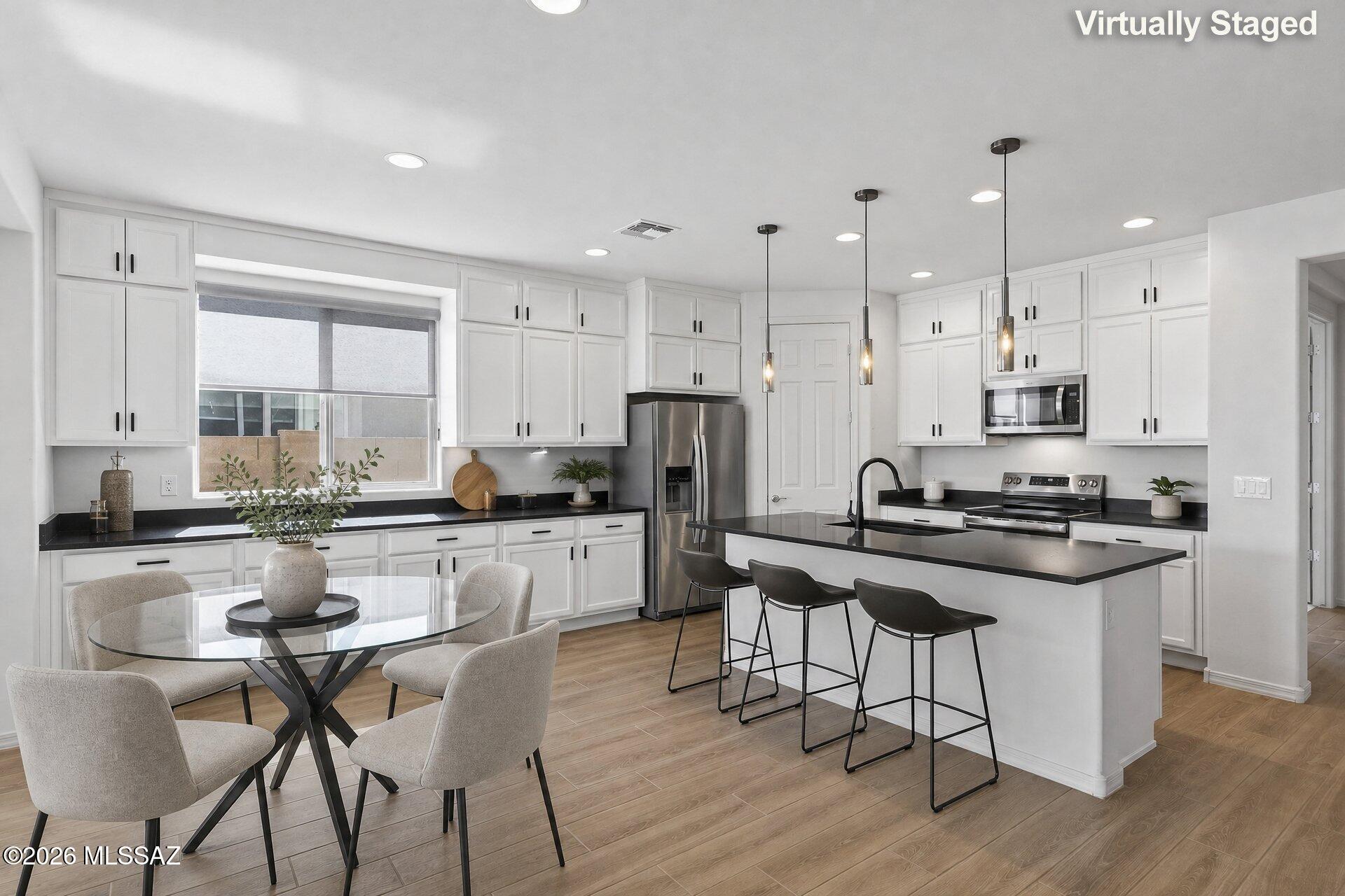 Relaxed Desert Living Near Dove Mountain + Separated Den